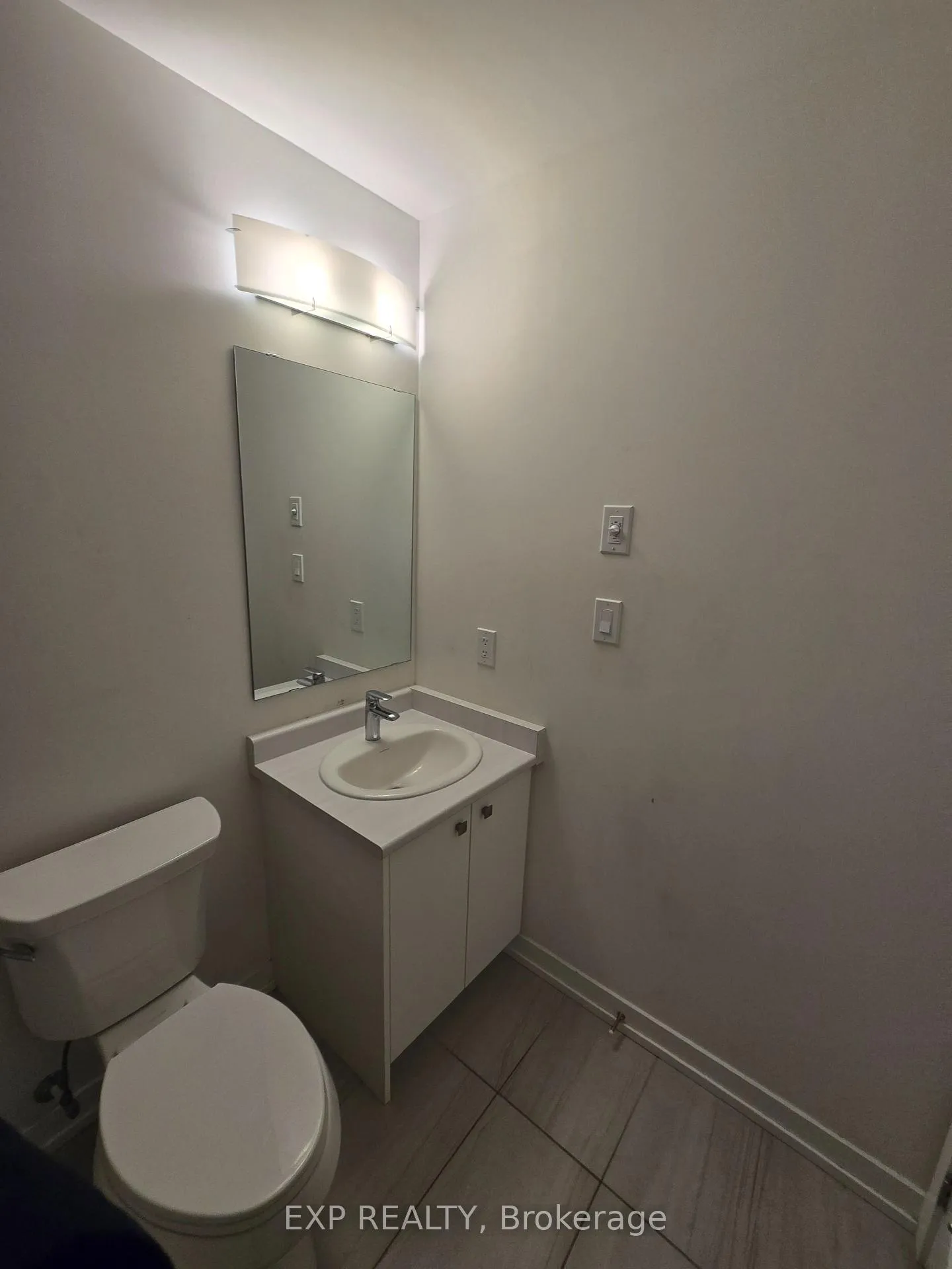 Photo 10 of Unit G6, 20 Palace Street, Kitchener — HOMEH