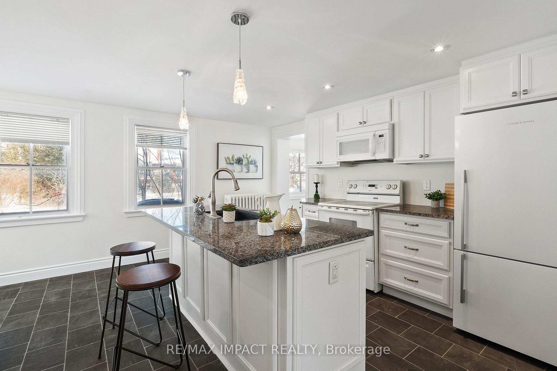 Photo 15 of 251 Henry Street, Cobourg — HOMEH