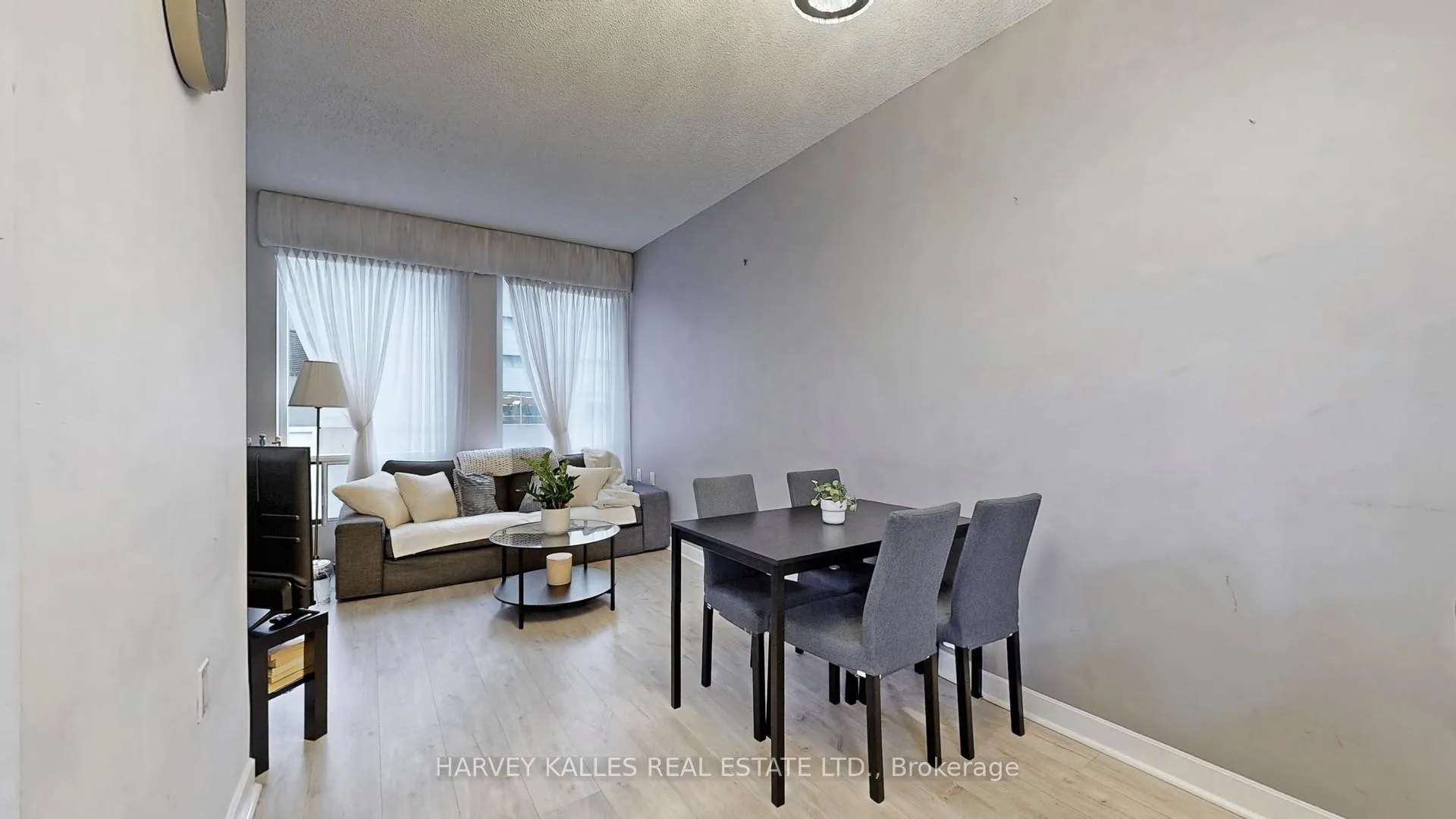 Photo 11 of Unit 903, 85 Bloor Street E, Toronto, Church-Yonge Corridor — HOMEH