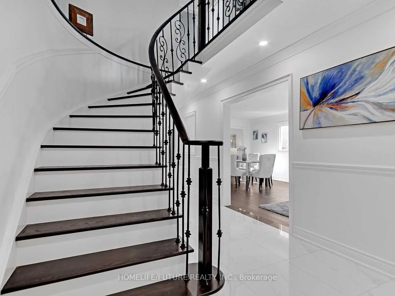 Photo 2 of 250 Woodhall Road, Markham, Milliken Mills East — HOMEH