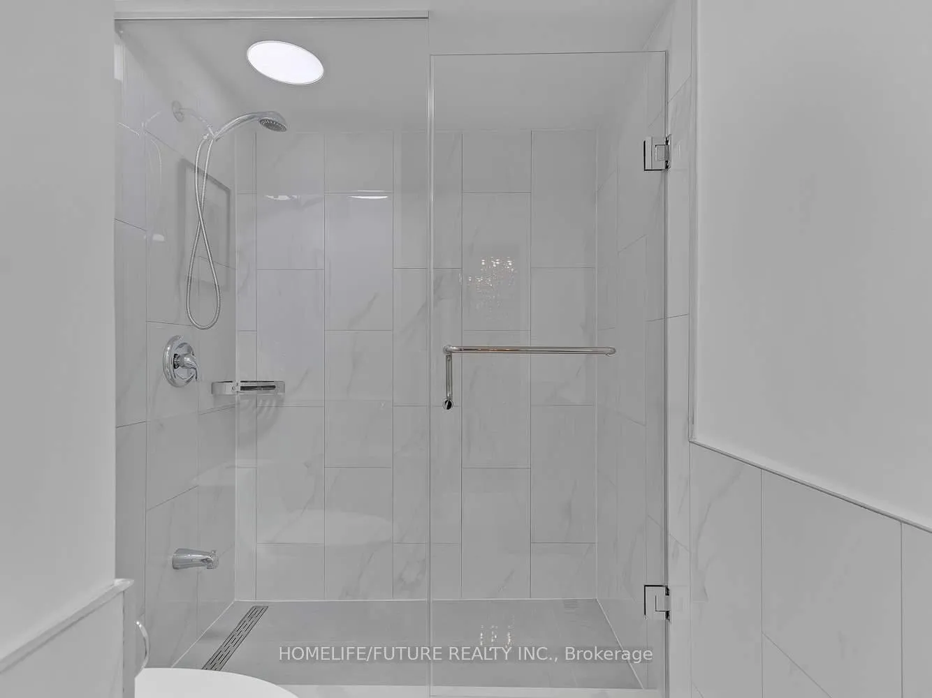 Photo 21 of 250 Woodhall Road, Markham, Milliken Mills East — HOMEH
