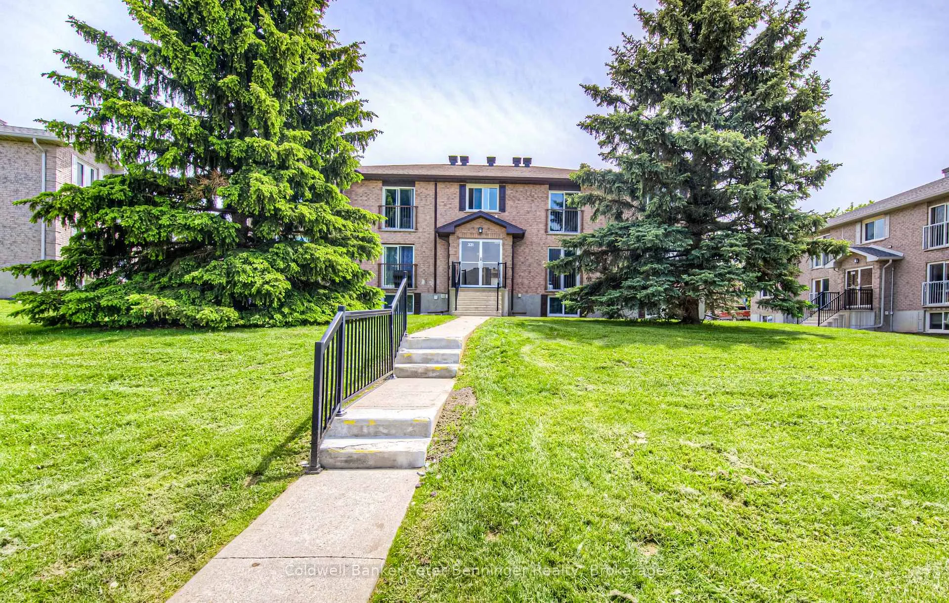 Photo 2 of Unit unit 9, 331 Northlake Drive, Waterloo — HOMEH