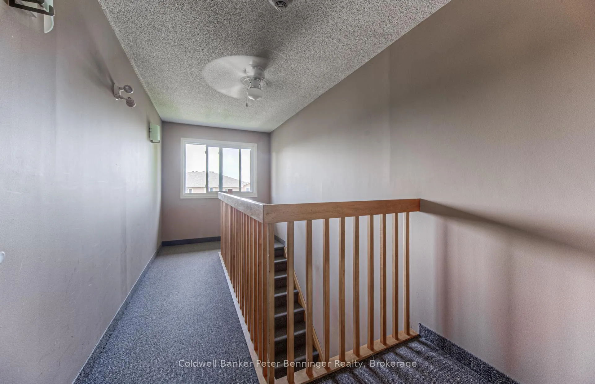 Photo 5 of Unit unit 9, 331 Northlake Drive, Waterloo — HOMEH
