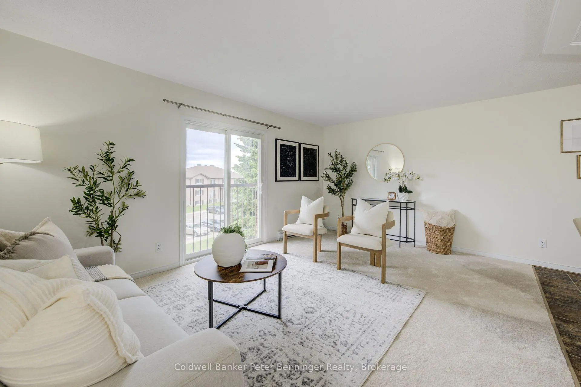 Photo 17 of Unit unit 9, 331 Northlake Drive, Waterloo — HOMEH