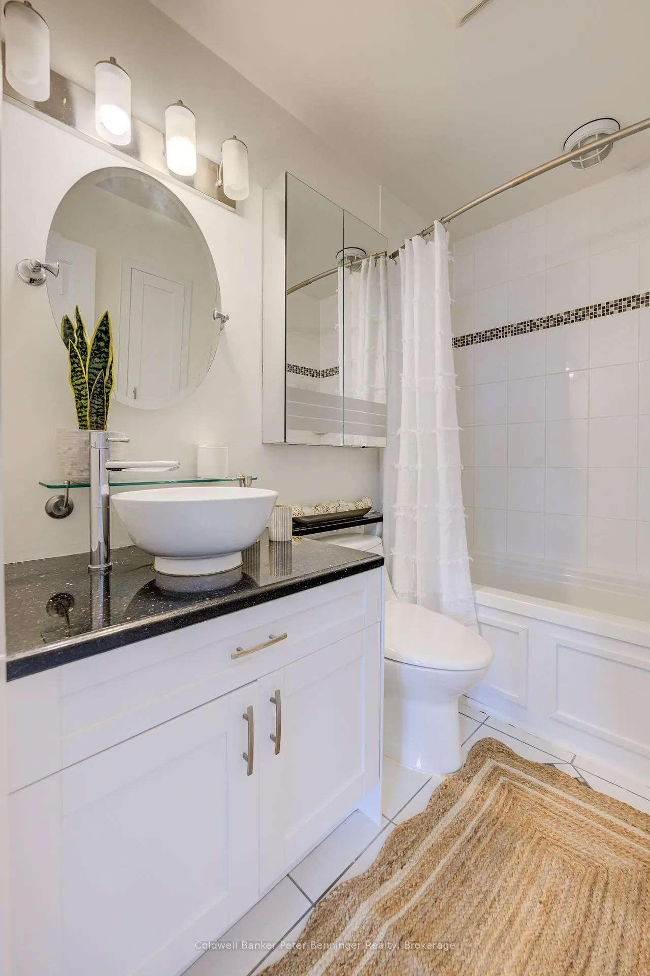 Photo 23 of Unit unit 9, 331 Northlake Drive, Waterloo — HOMEH