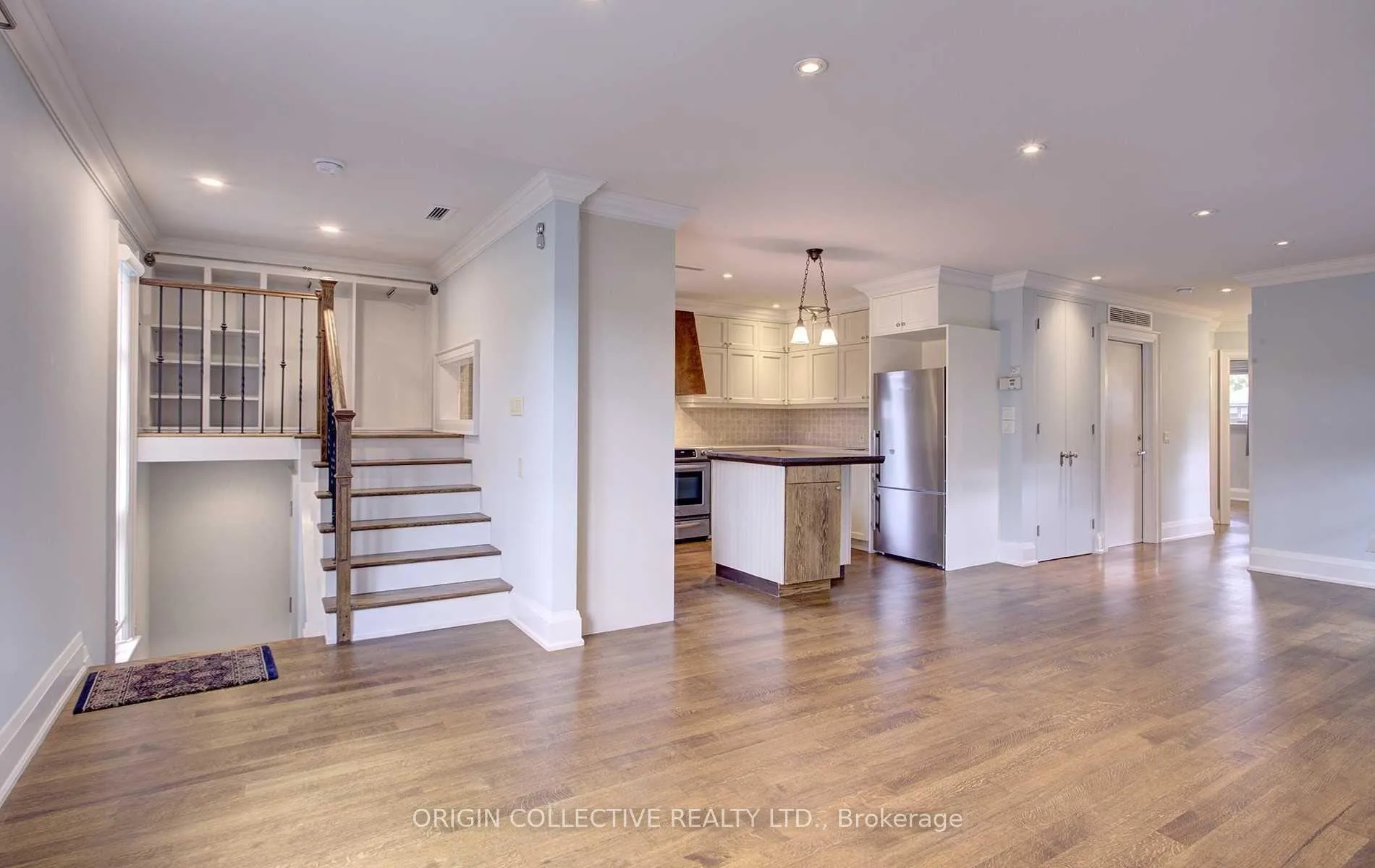 Photo 3 of Unit 2, 97 Runnymede Road, Toronto, High Park-Swansea — HOMEH