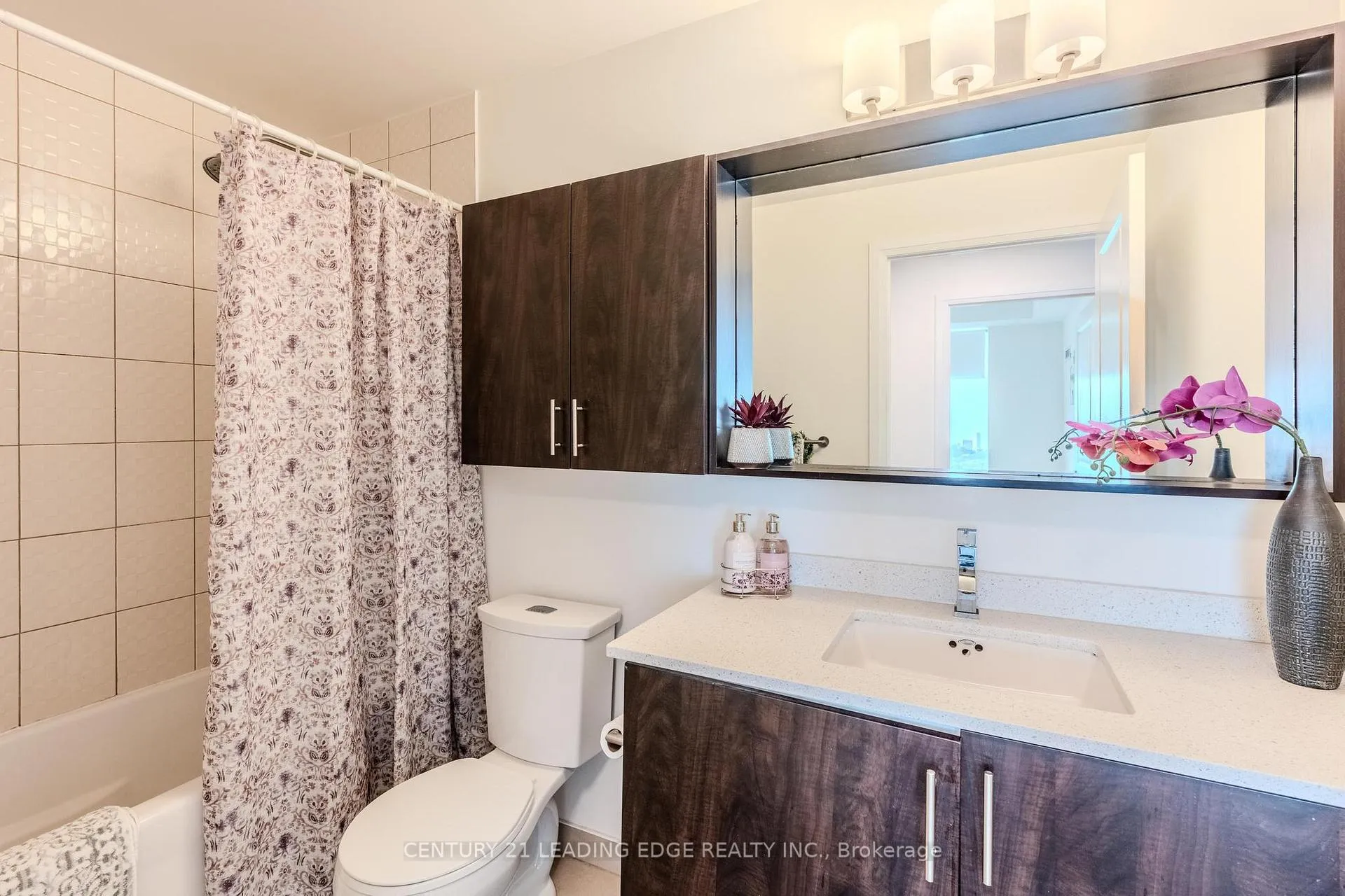 Photo 15 of Unit 1807, 3700 Highway 7, Vaughan, Vaughan Corporate Centre — HOMEH
