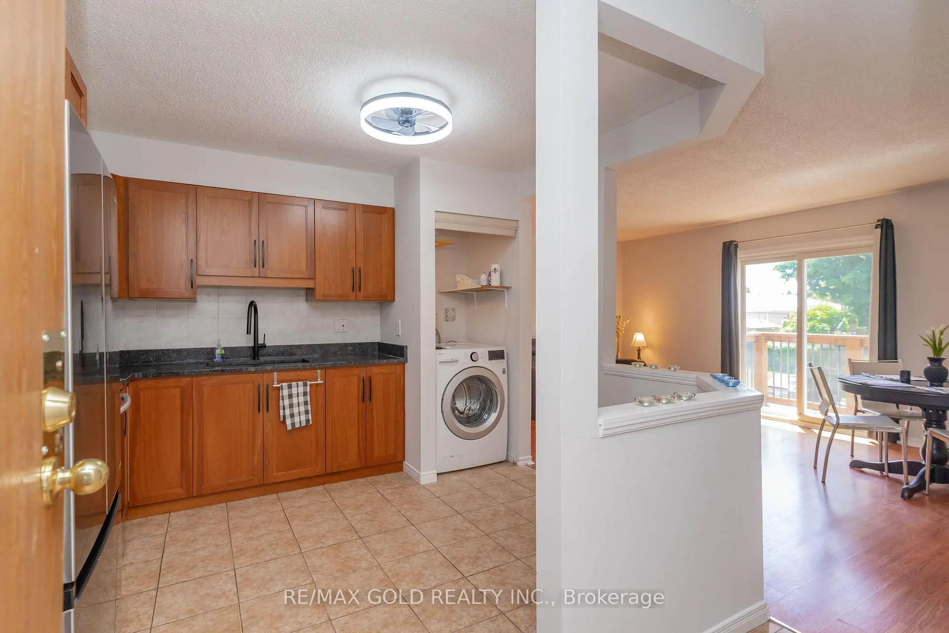 Photo 7 of Unit 208, 266 Overlea Drive, Kitchener — HOMEH