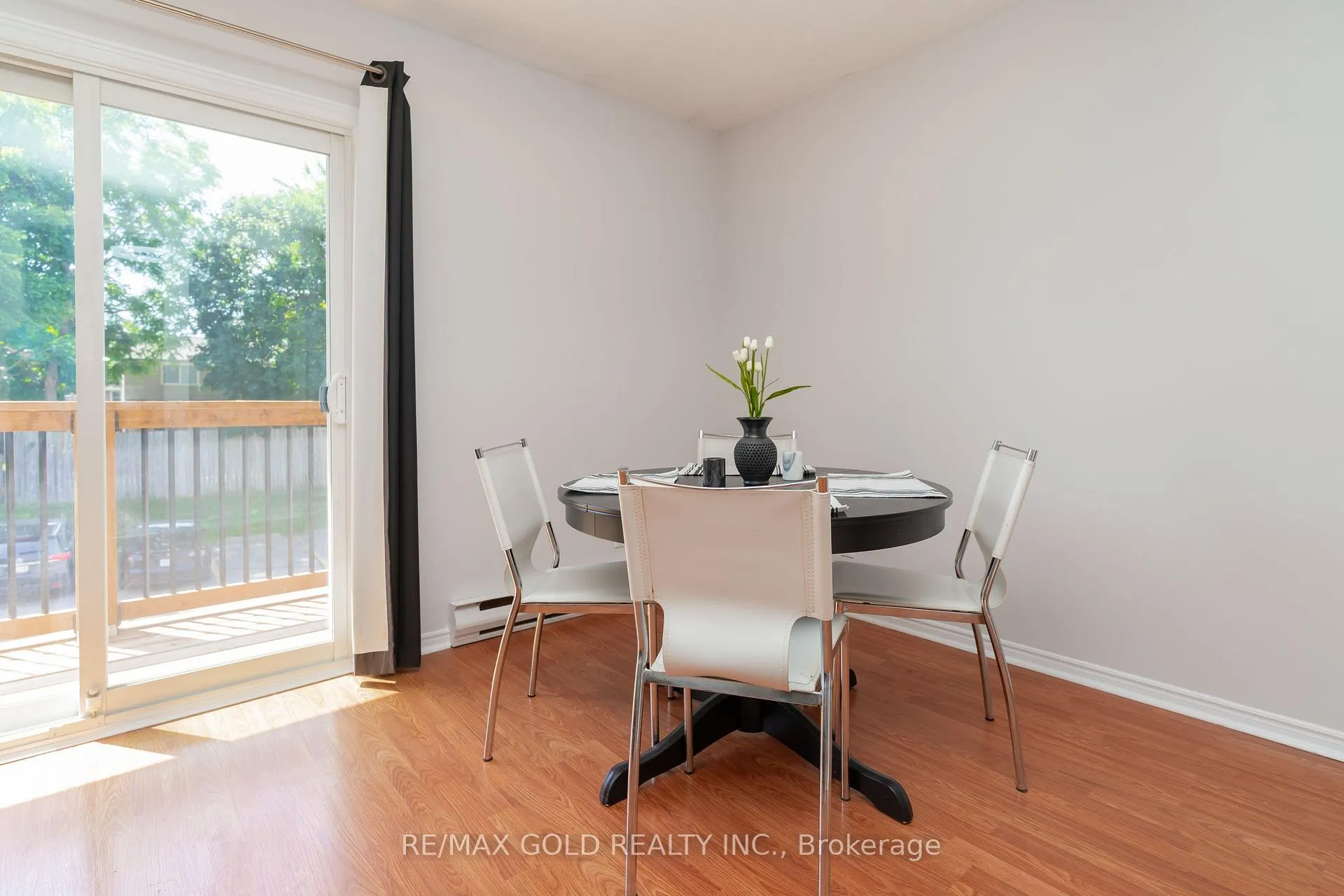 Photo 19 of Unit 208, 266 Overlea Drive, Kitchener — HOMEH
