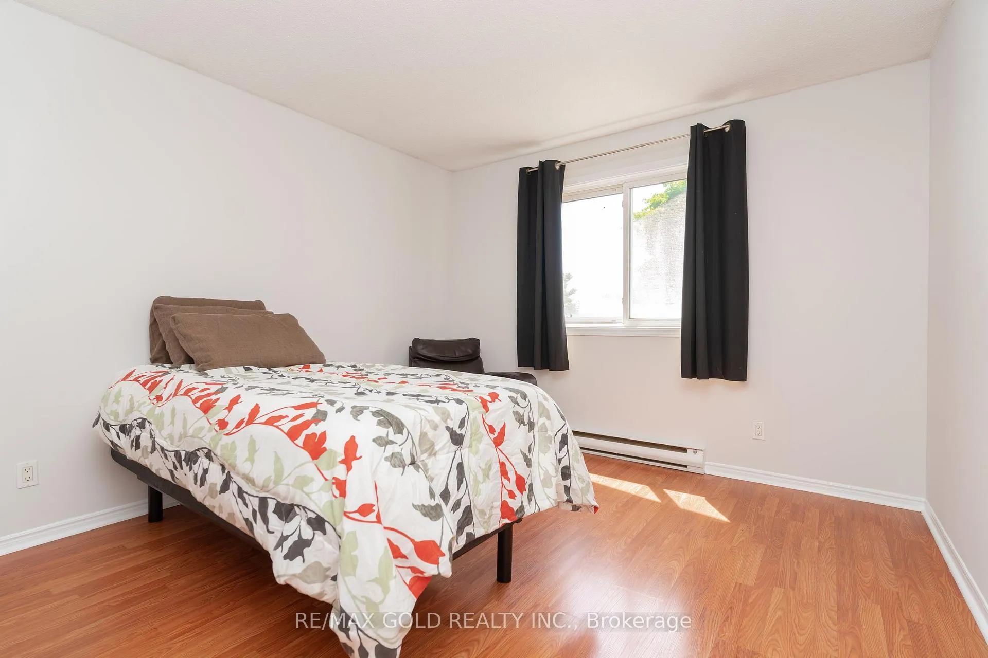 Photo 21 of Unit 208, 266 Overlea Drive, Kitchener — HOMEH