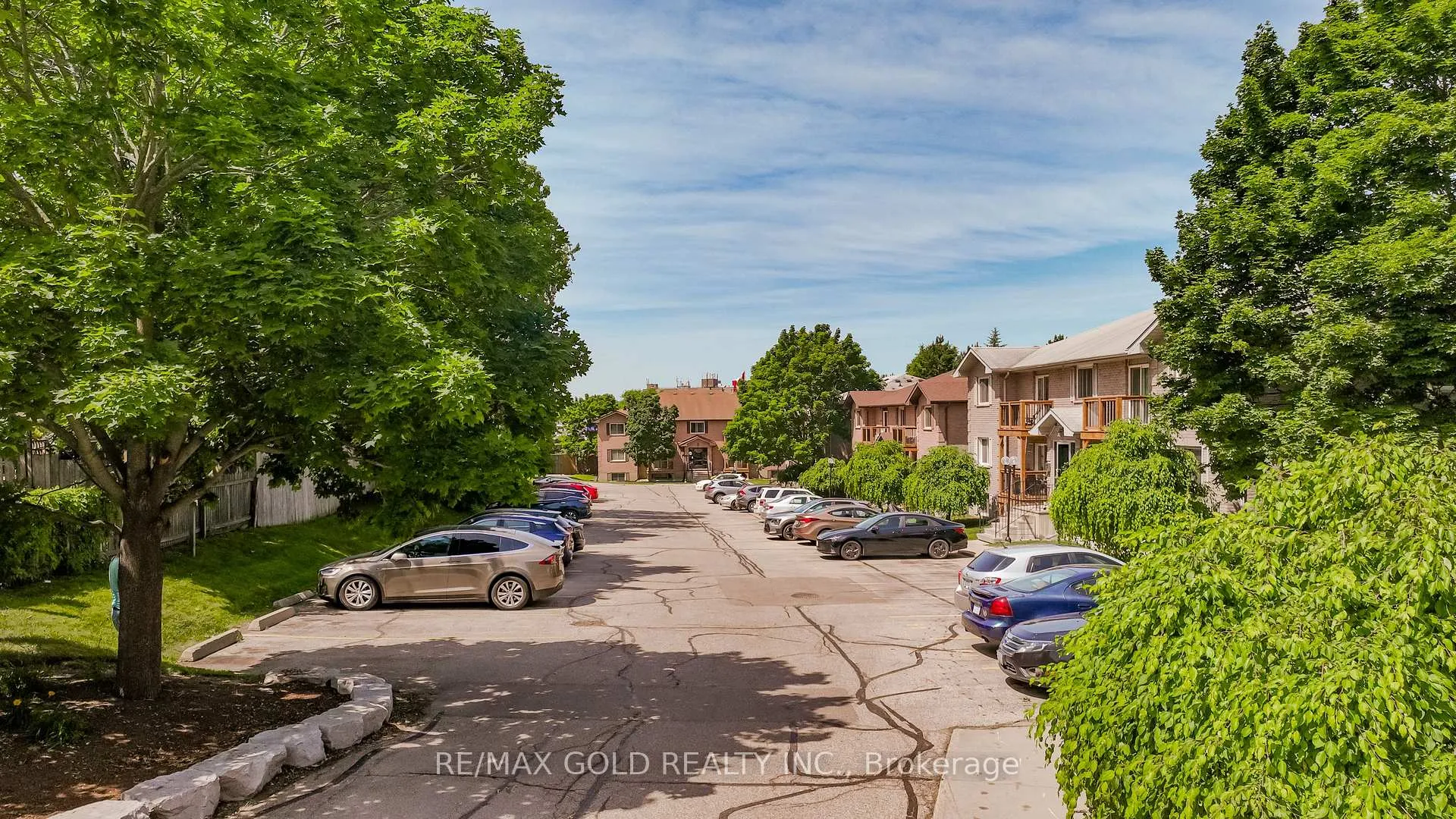 Photo 30 of Unit 208, 266 Overlea Drive, Kitchener — HOMEH