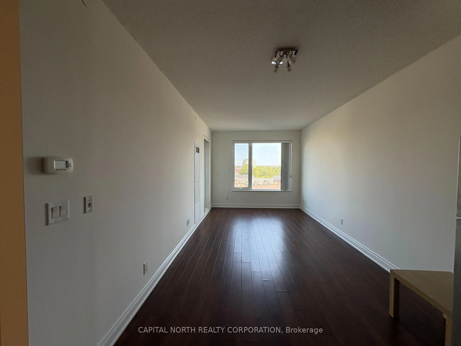 Photo 2 of Unit 818, 325 South Park Road, Markham, Commerce Valley — HOMEH