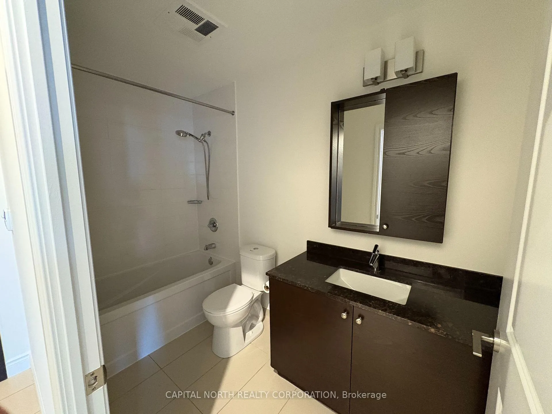 Photo 6 of Unit 818, 325 South Park Road, Markham, Commerce Valley — HOMEH