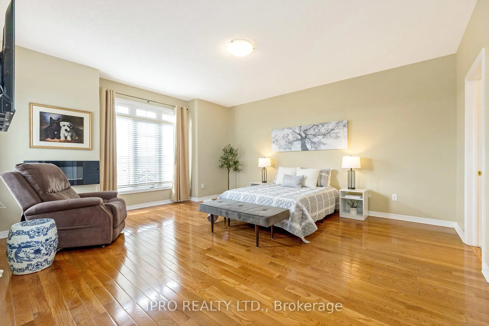 Photo 12 of Unit 18, 165 Chandos Drive, Kitchener — HOMEH