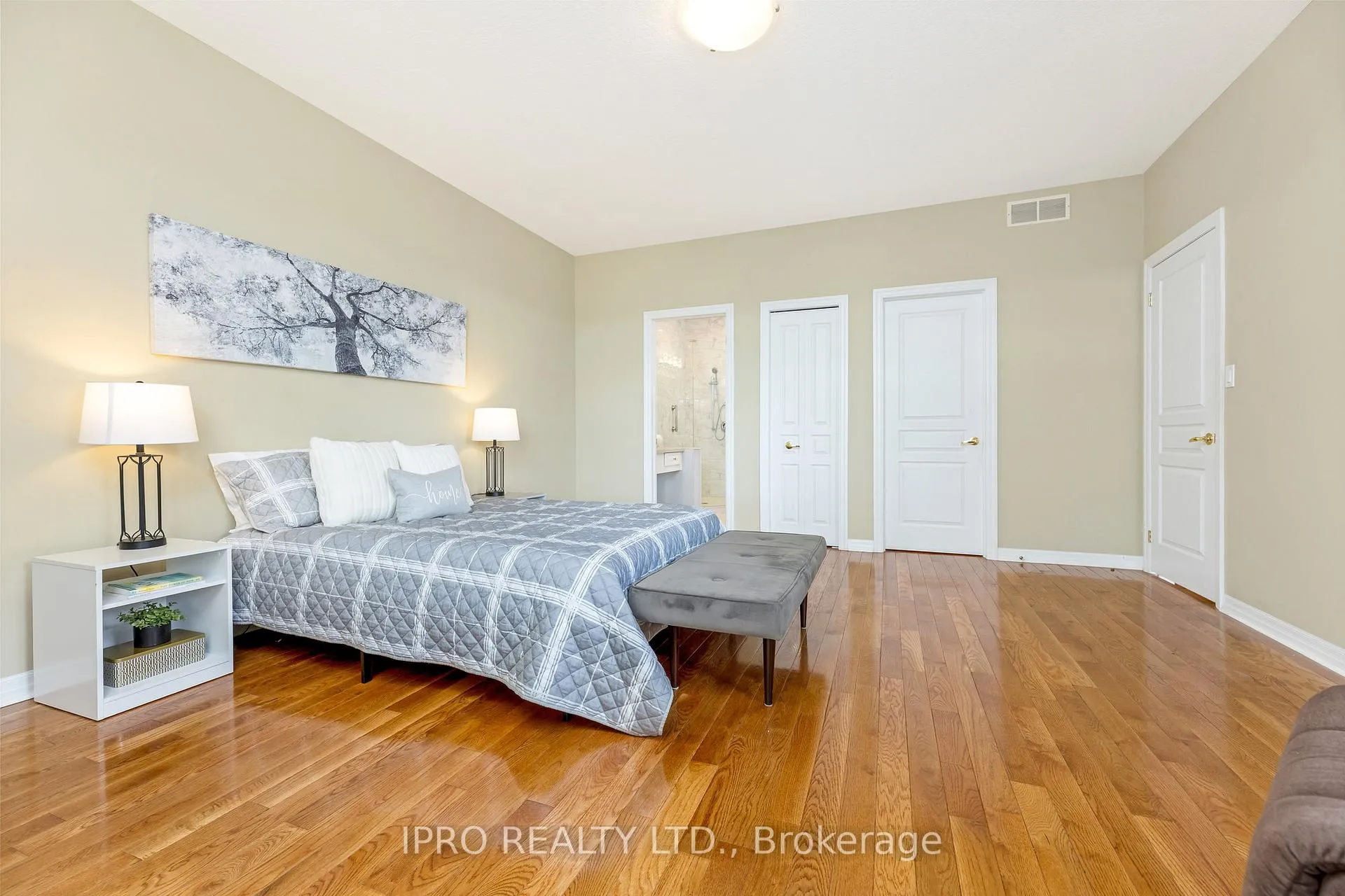 Photo 13 of Unit 18, 165 Chandos Drive, Kitchener — HOMEH