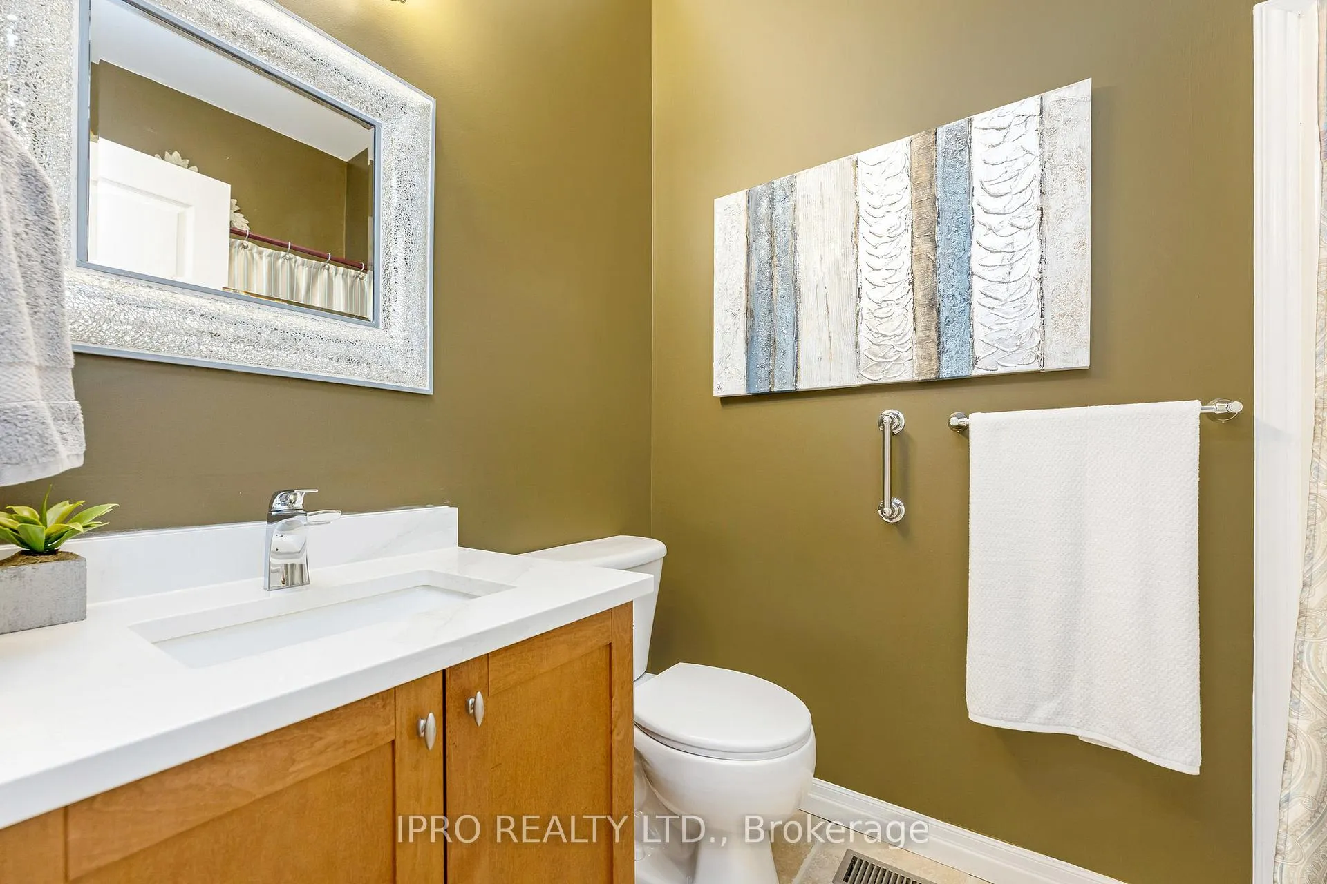 Photo 18 of Unit 18, 165 Chandos Drive, Kitchener — HOMEH