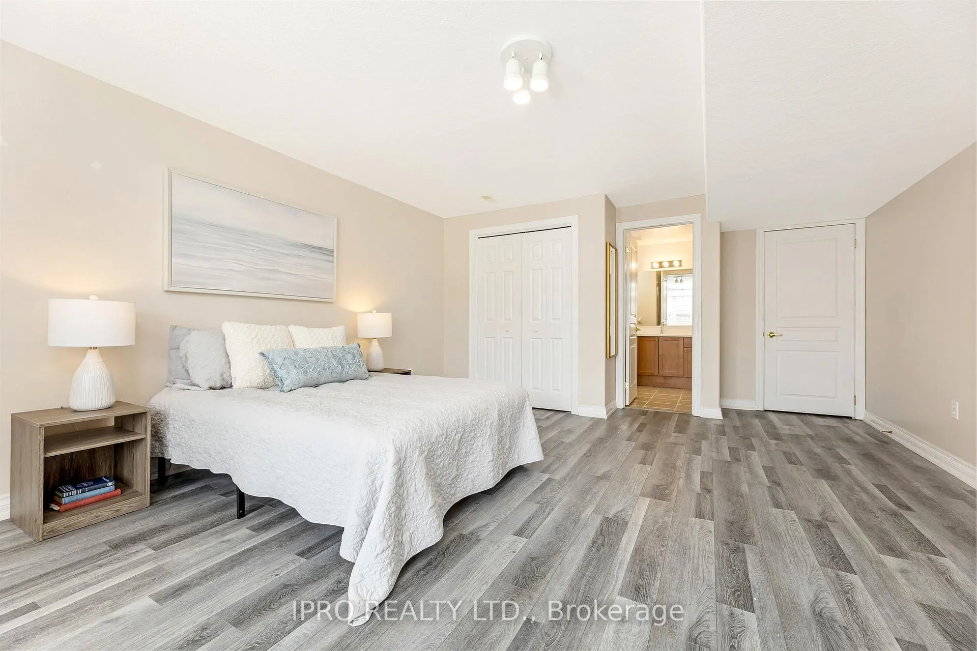 Photo 23 of Unit 18, 165 Chandos Drive, Kitchener — HOMEH