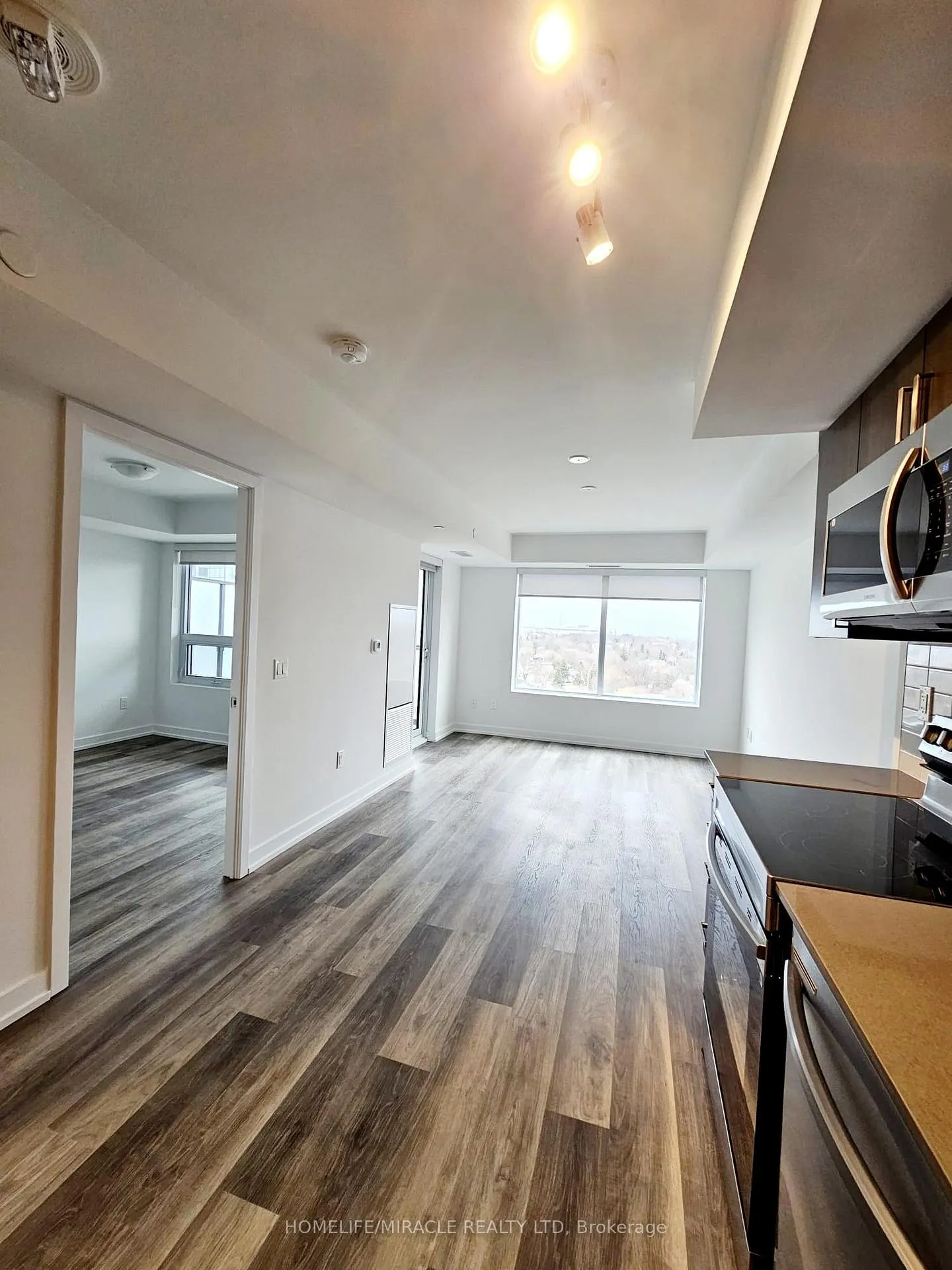 Photo 18 of Unit 903, 1435 Celebration Drive, Pickering, Bay Ridges — HOMEH