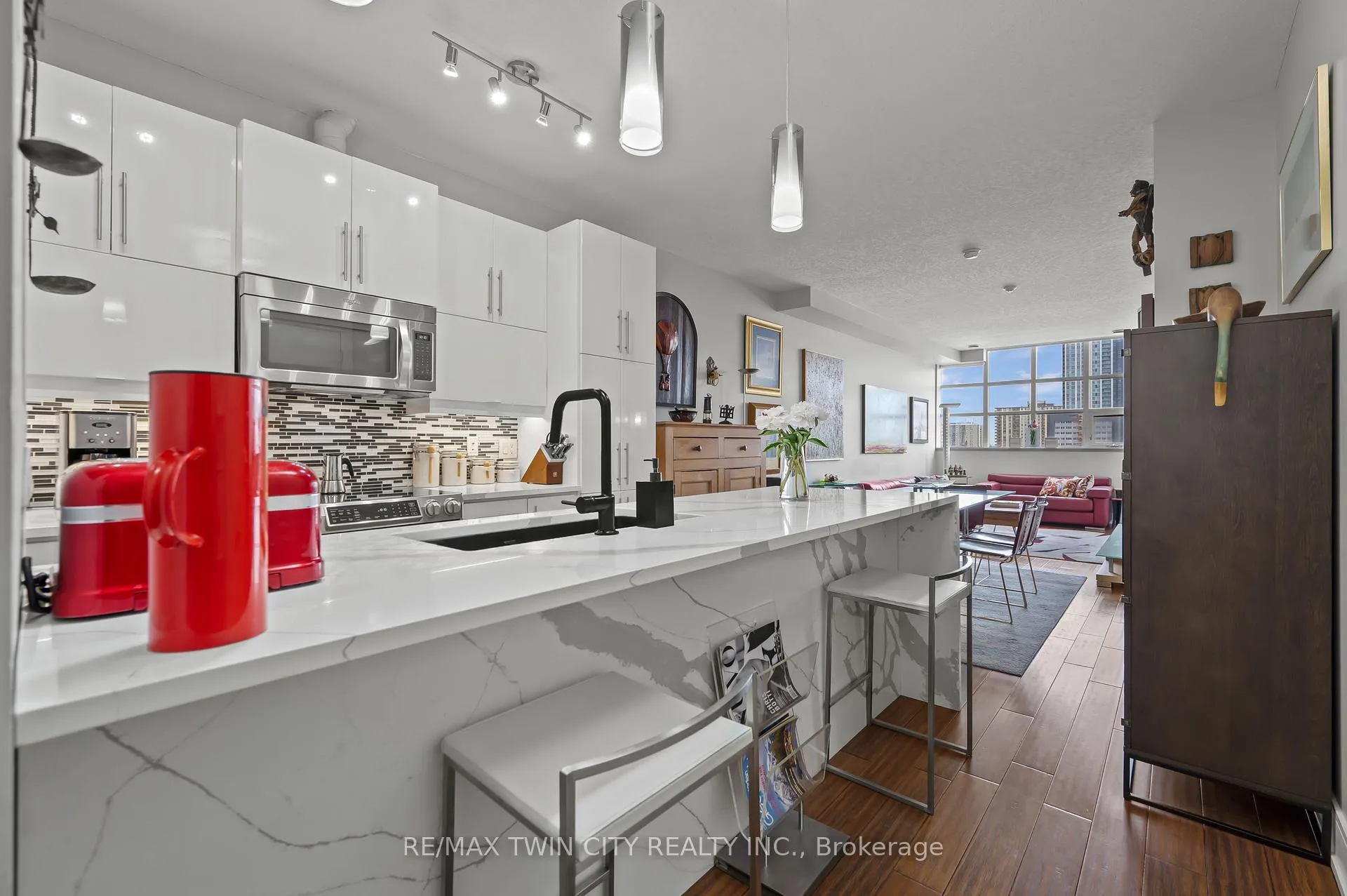 Photo 12 of Unit 612, 112 Benton Street, Kitchener — HOMEH