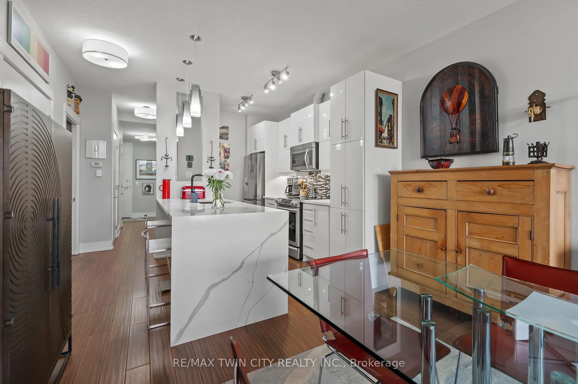 Photo 16 of Unit 612, 112 Benton Street, Kitchener — HOMEH