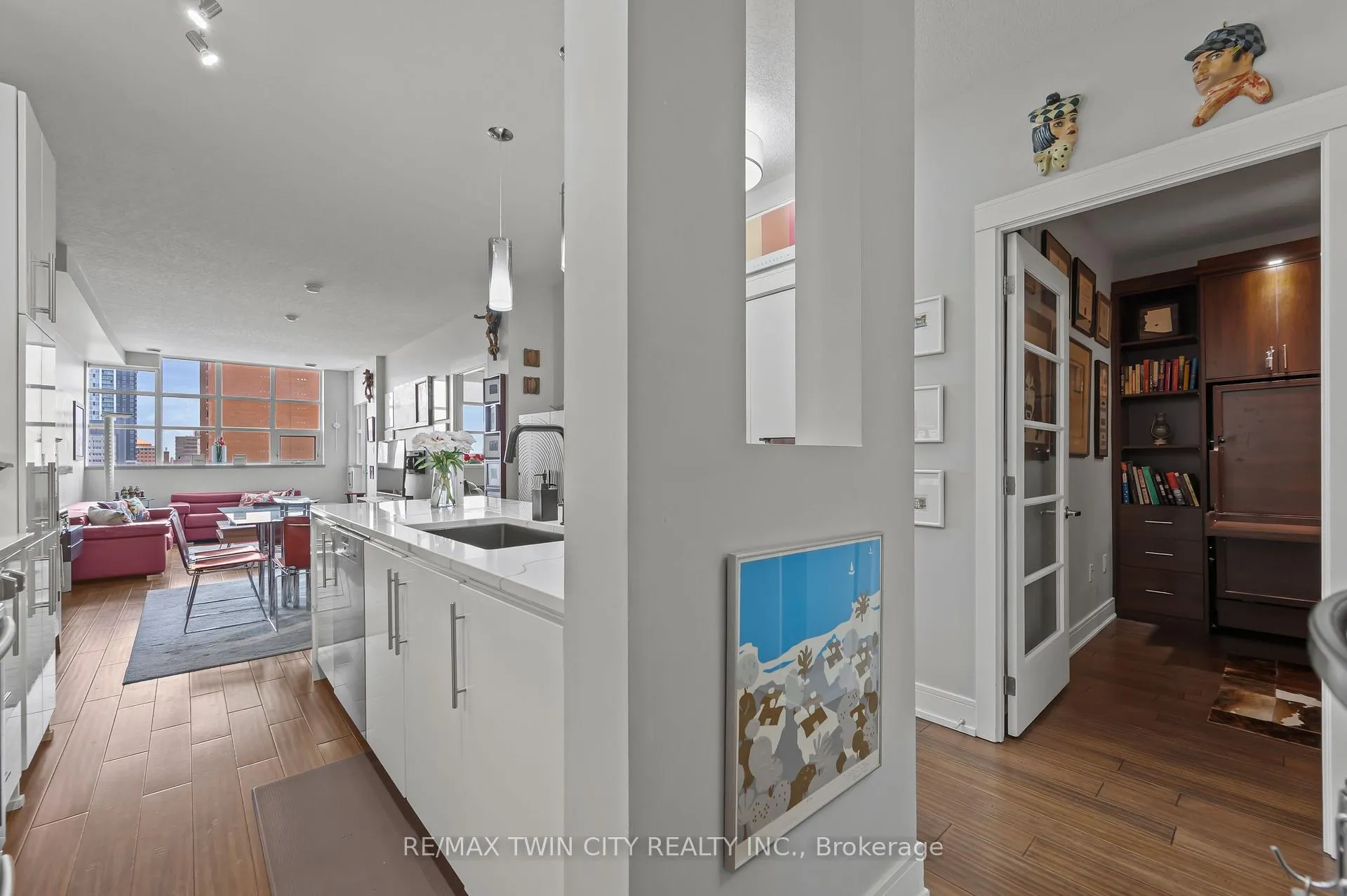 Photo 18 of Unit 612, 112 Benton Street, Kitchener — HOMEH