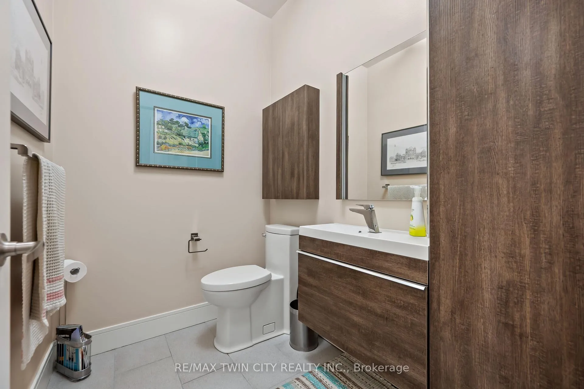 Photo 35 of Unit 612, 112 Benton Street, Kitchener — HOMEH