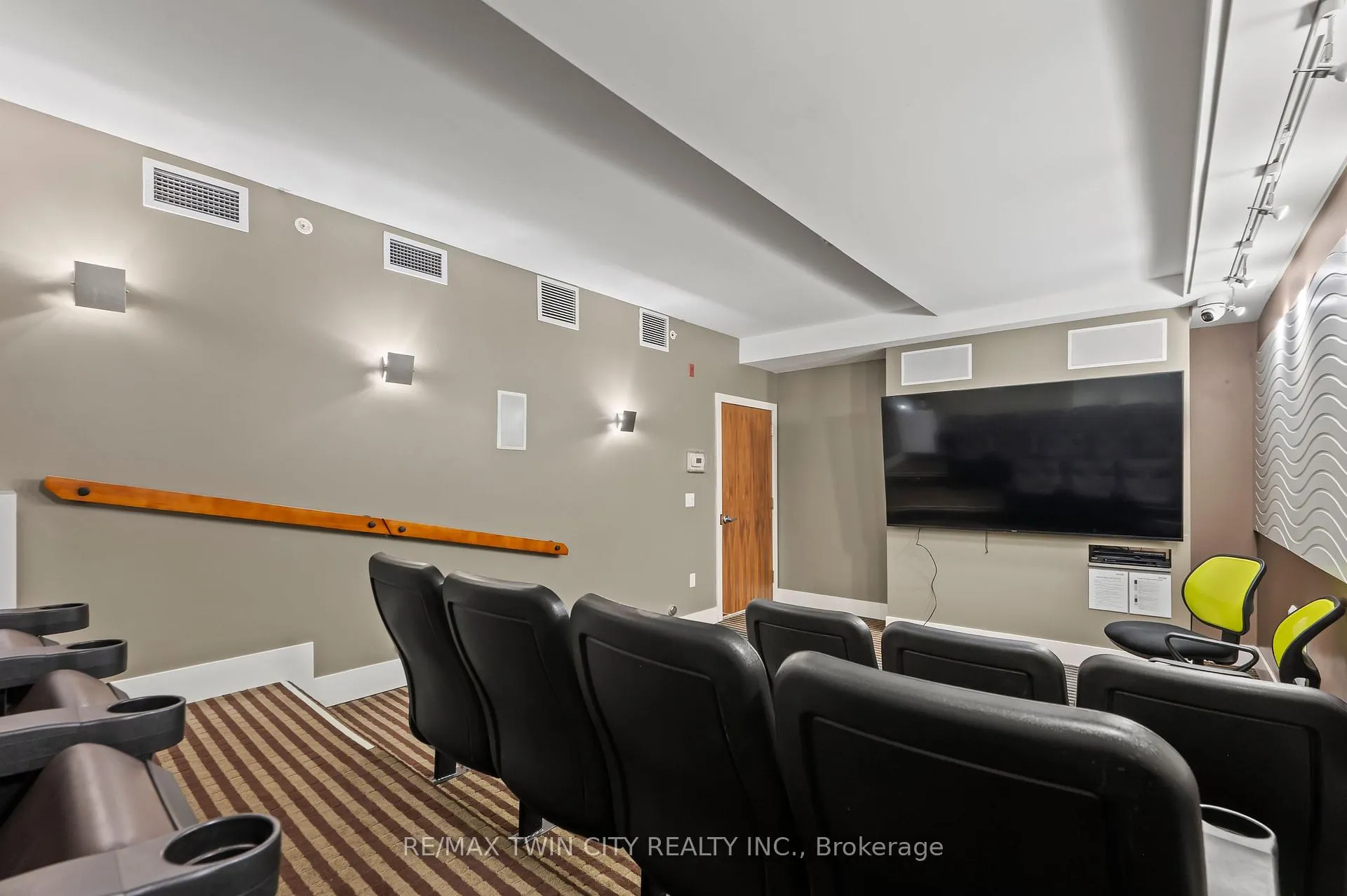 Photo 48 of Unit 612, 112 Benton Street, Kitchener — HOMEH