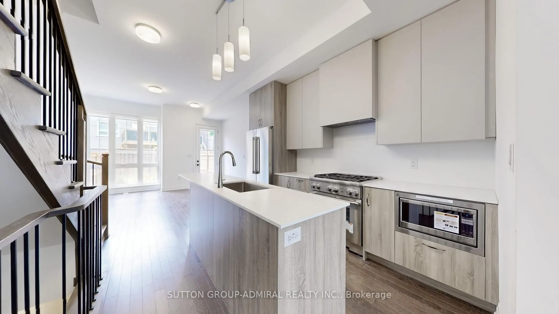 Photo 12 of 131 Alton Crescent, Vaughan, Uplands — HOMEH