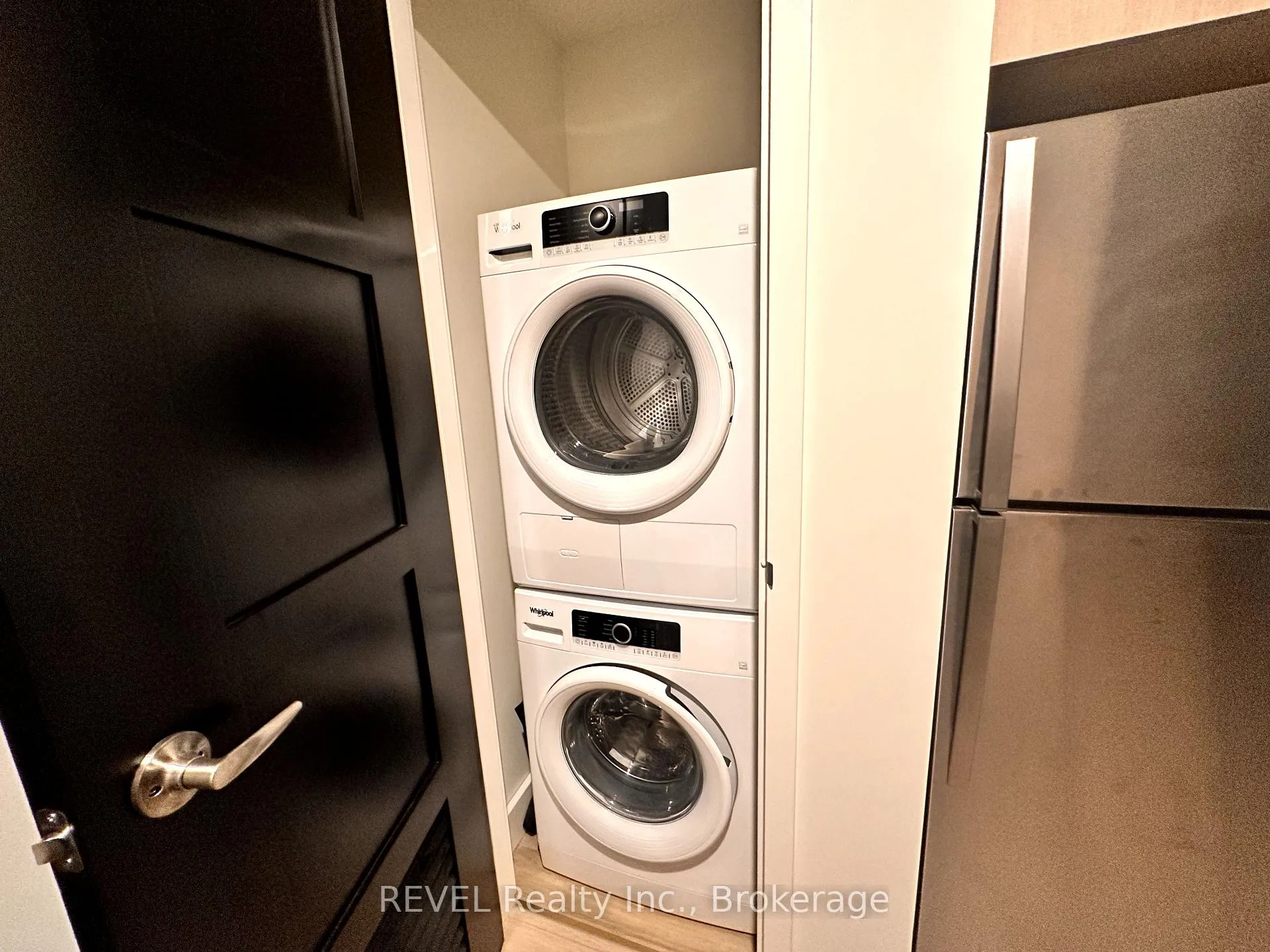Photo 13 of Unit 1930, 145 Columbia Street W, Waterloo — HOMEH