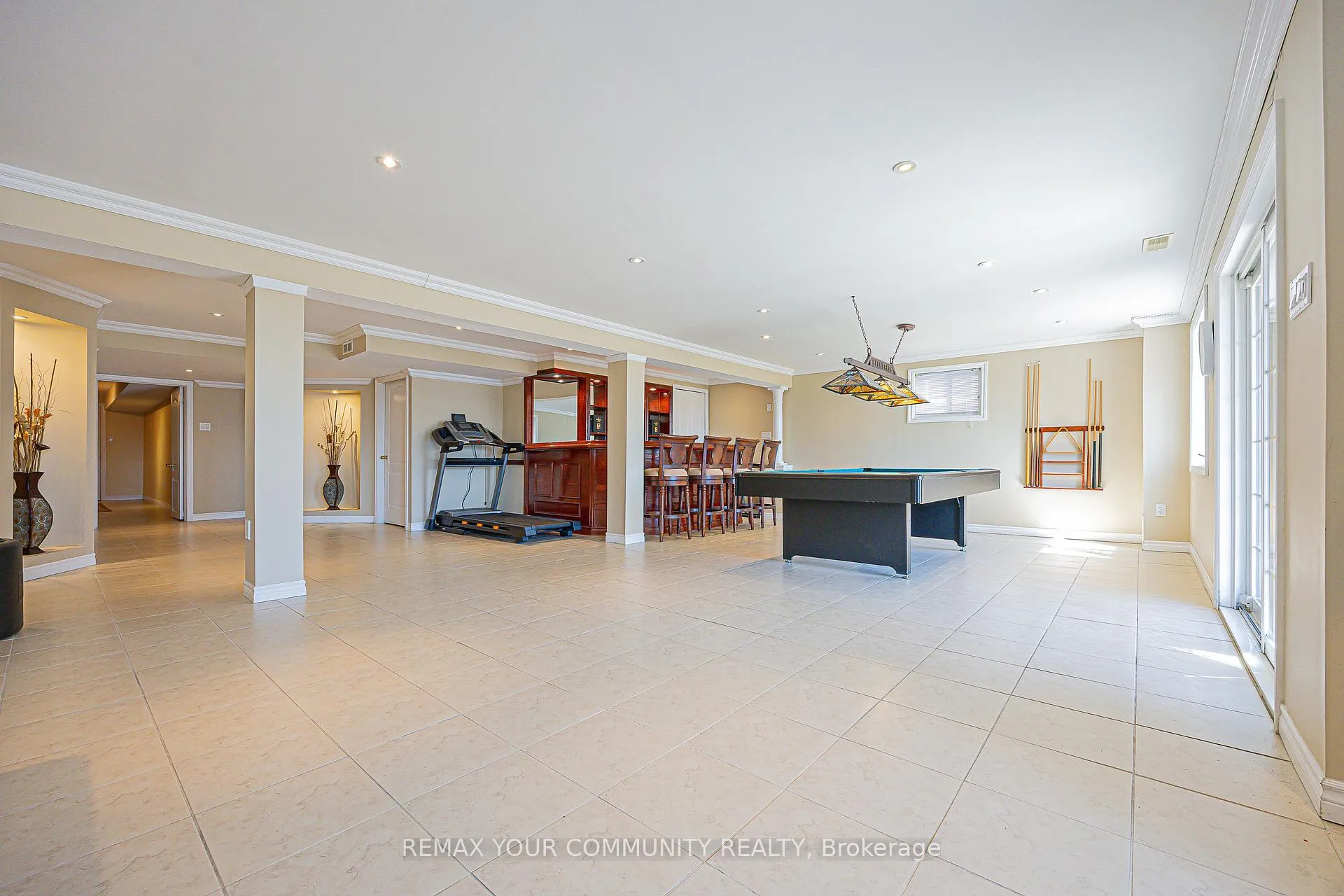 Photo 29 of 193 Maurier Boulevard, Vaughan, Patterson — HOMEH