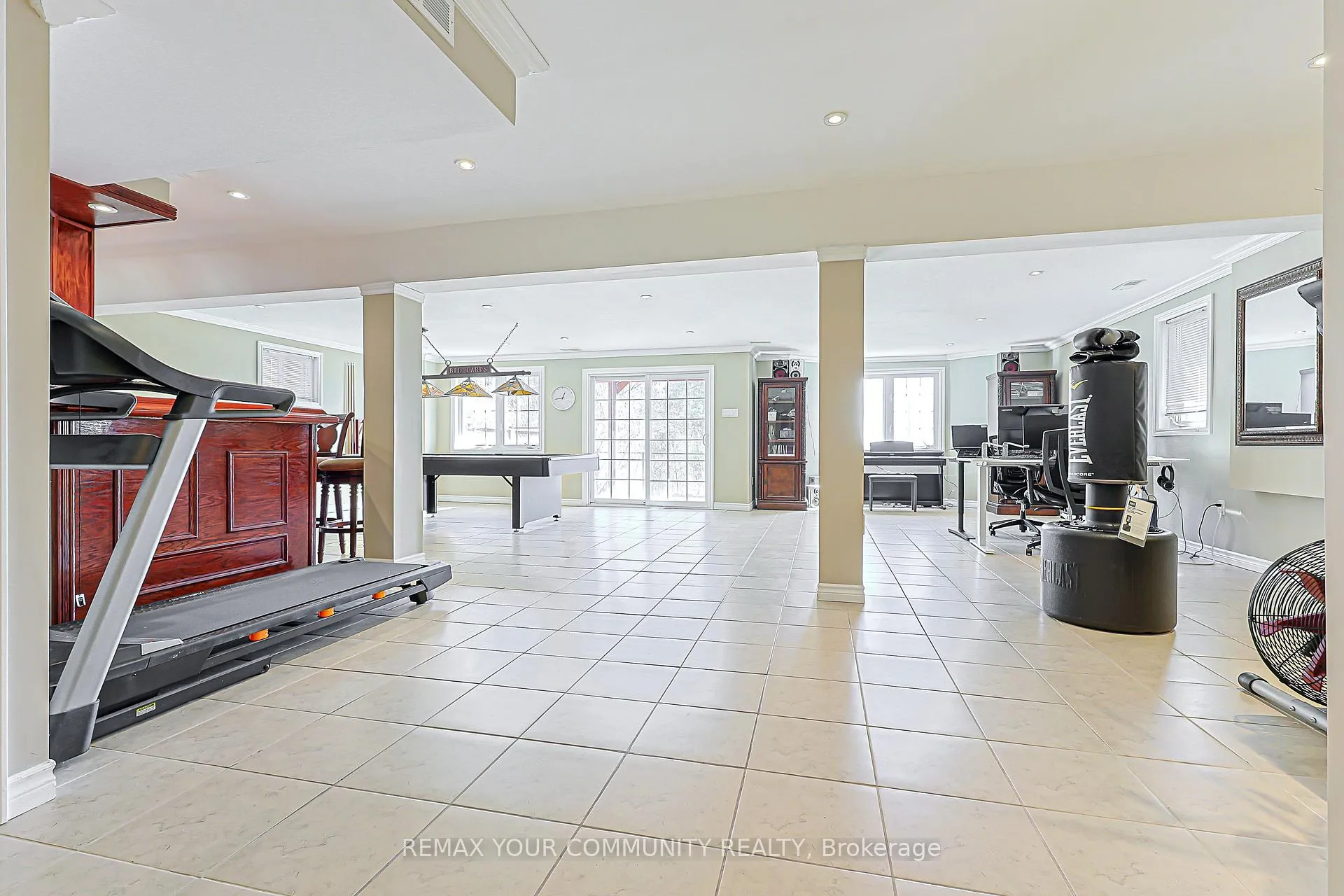 Photo 32 of 193 Maurier Boulevard, Vaughan, Patterson — HOMEH