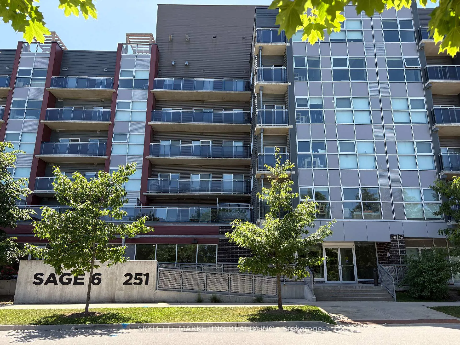Photo 1 of Unit 601, 251 Hemlock Street, Waterloo, Beechwood/University — HOMEH