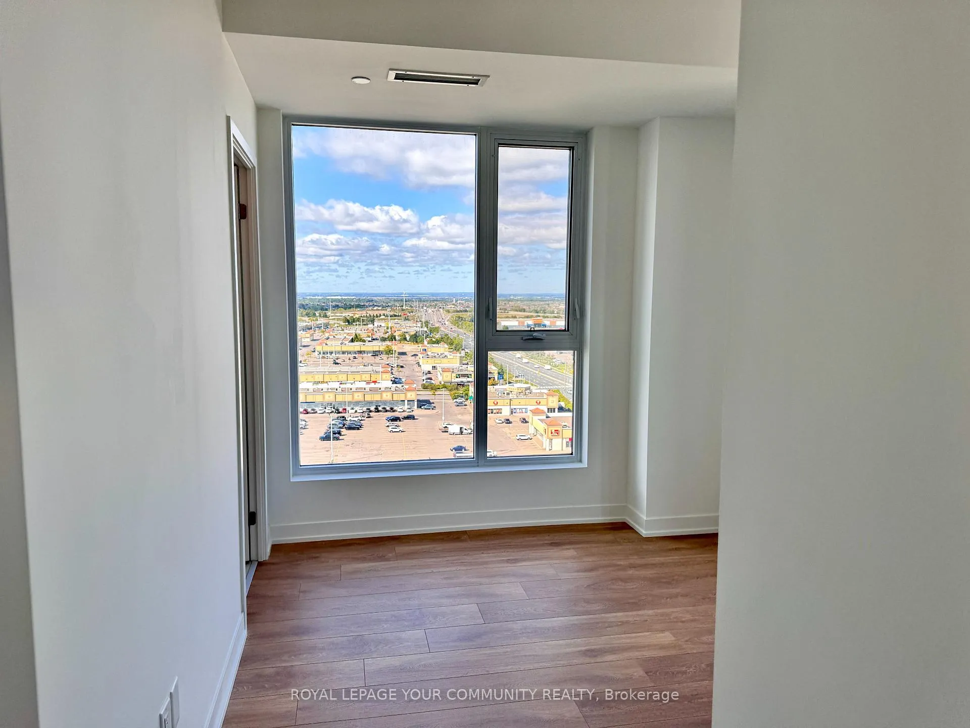 Photo 22 of Unit 1424, 498 Caldari Road, Vaughan, Concord — HOMEH