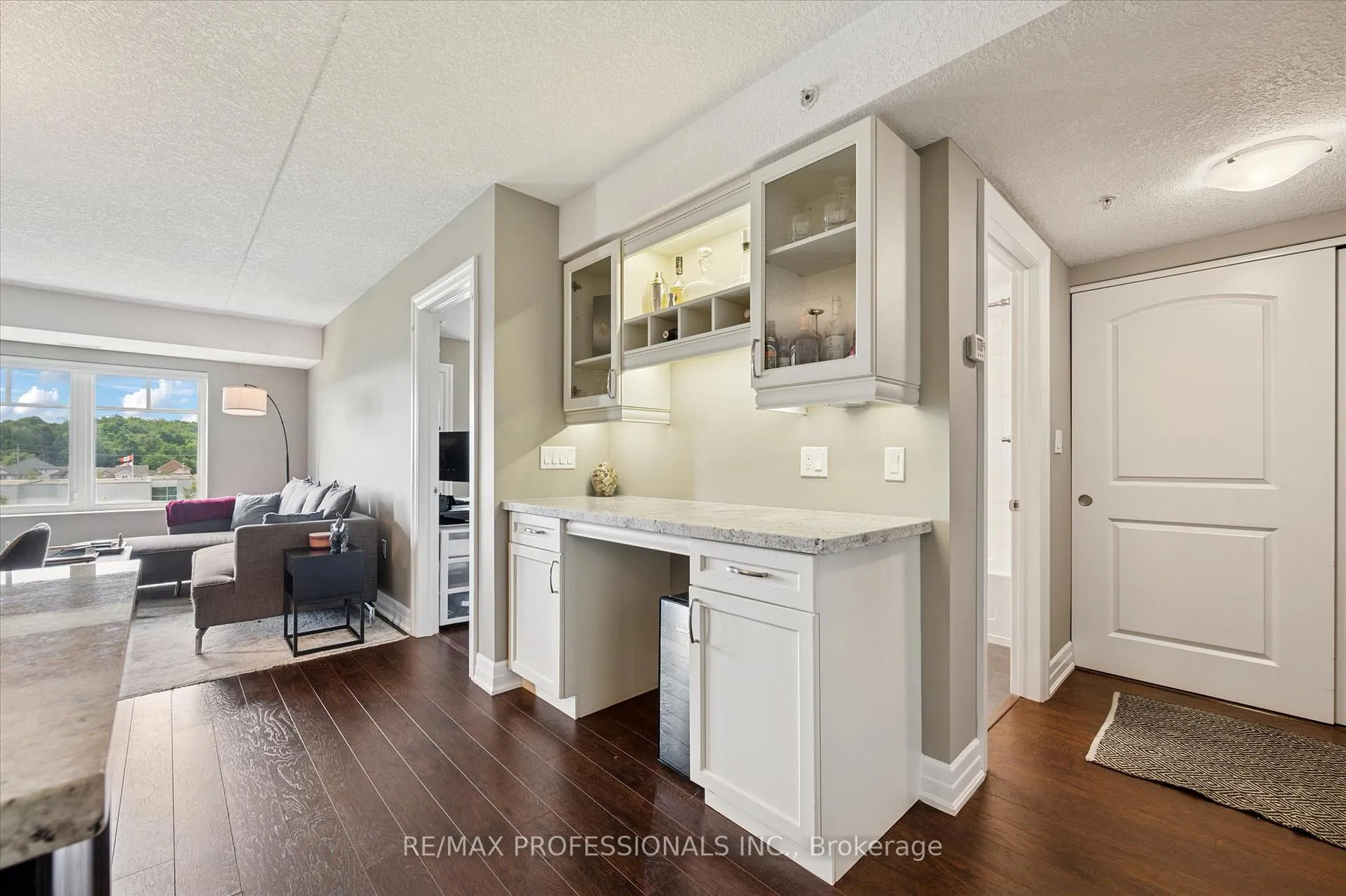 Photo 5 of Unit 706, 776 Laurelwood Drive, Waterloo — HOMEH