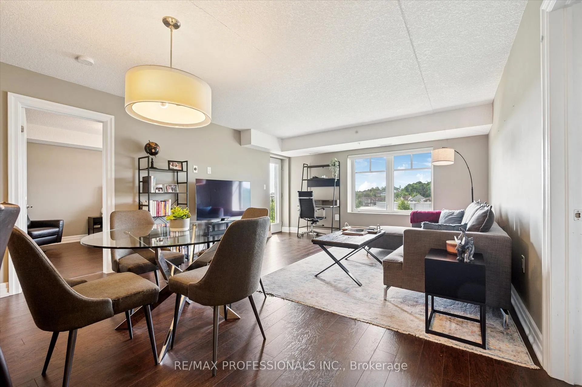 Photo 7 of Unit 706, 776 Laurelwood Drive, Waterloo — HOMEH