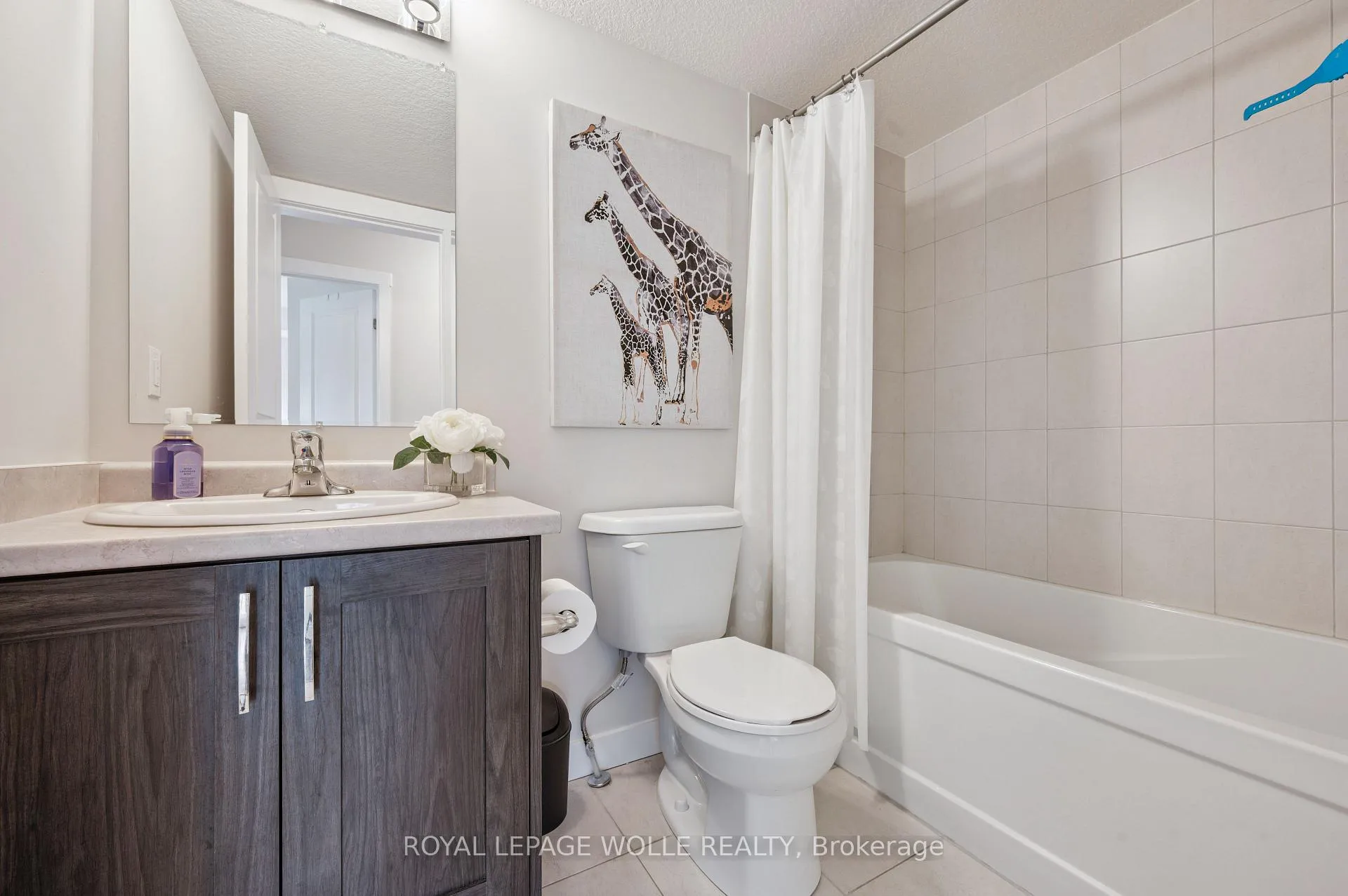 Photo 18 of Unit A, 170 Rochefort Street, Kitchener — HOMEH