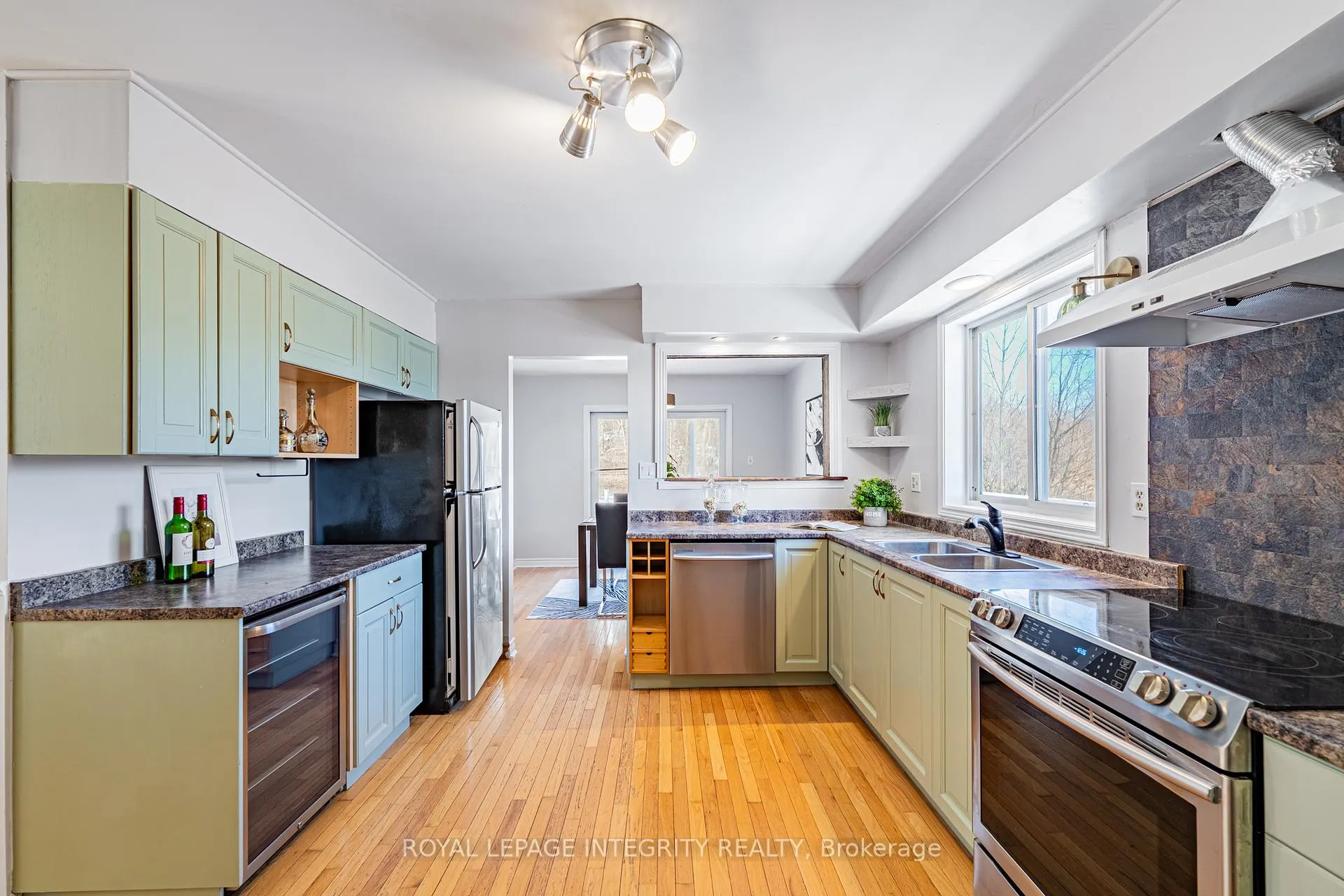 Photo 14 of 3976 Carp Road, Ottawa, Carp — HOMEH