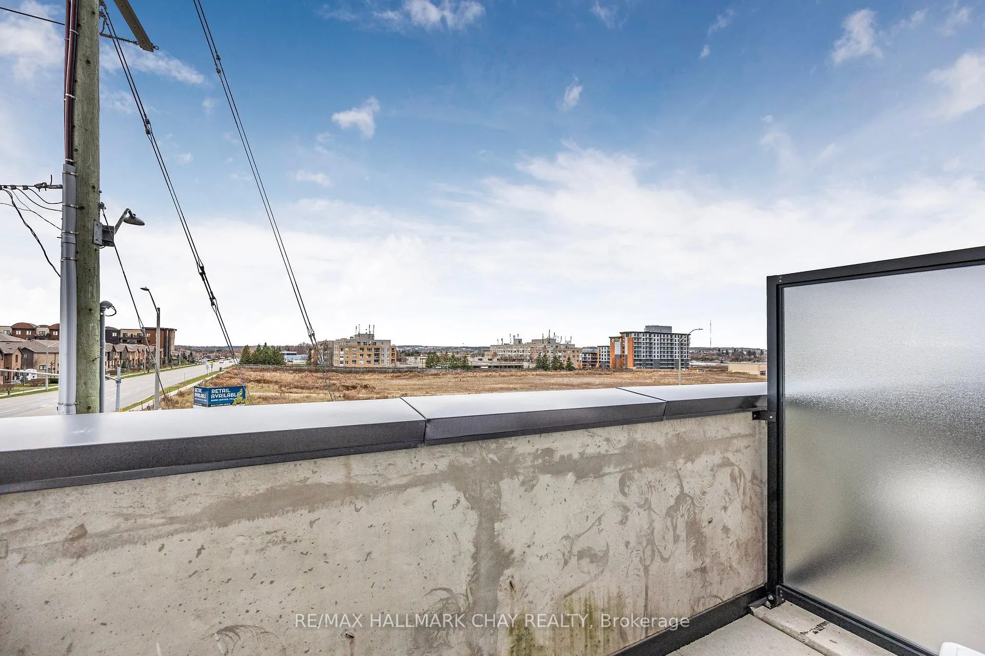 Photo 21 of Unit 211, 681 Yonge Street SW, Barrie, Painswick South — HOMEH
