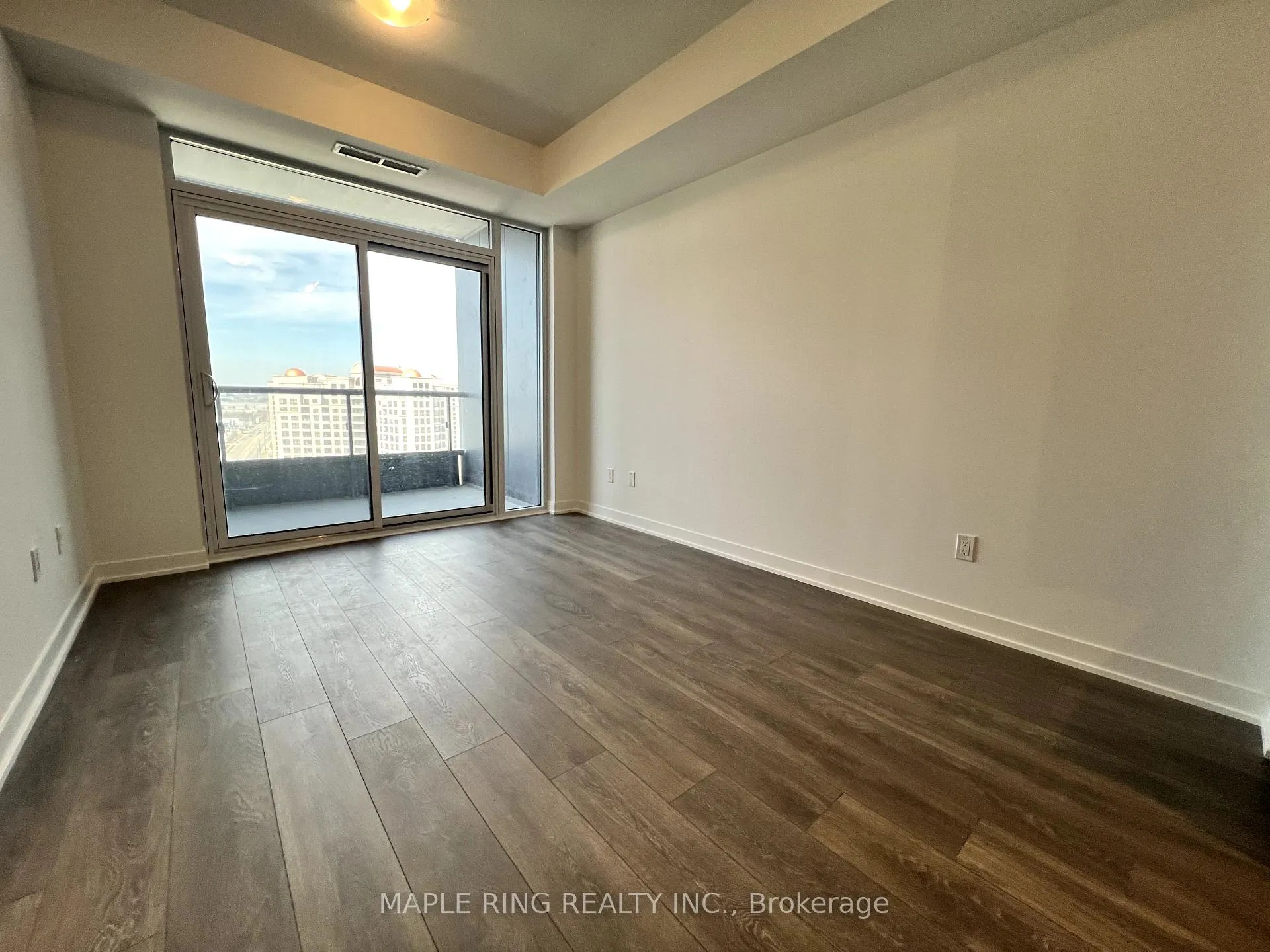 Photo 2 of Unit 1525, 498 Caldari Road, Vaughan, Concord — HOMEH