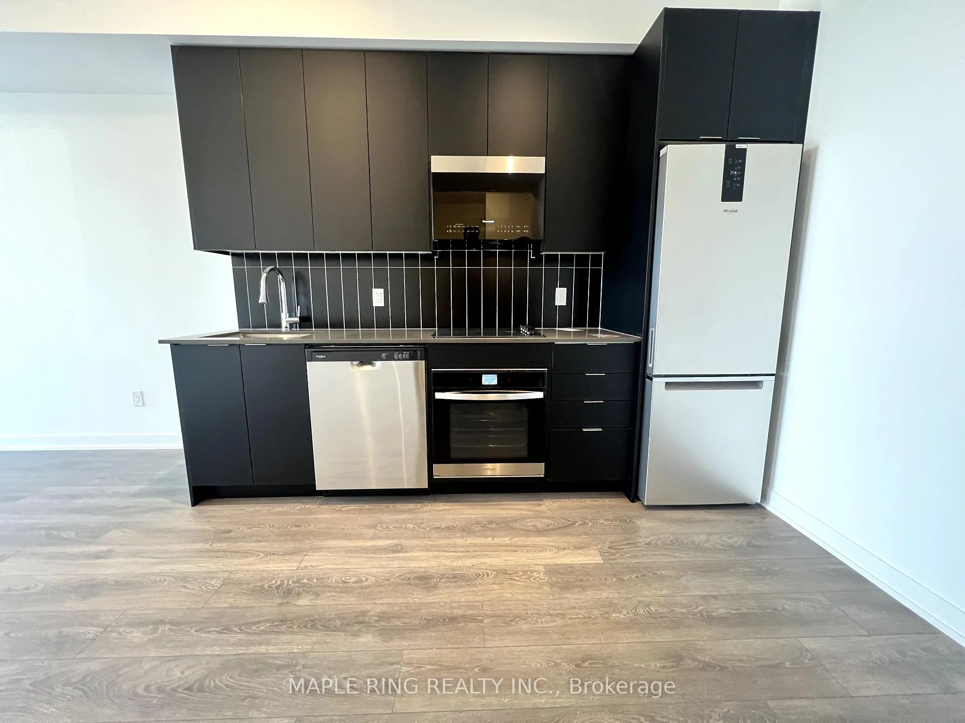 Photo 5 of Unit 1525, 498 Caldari Road, Vaughan, Concord — HOMEH