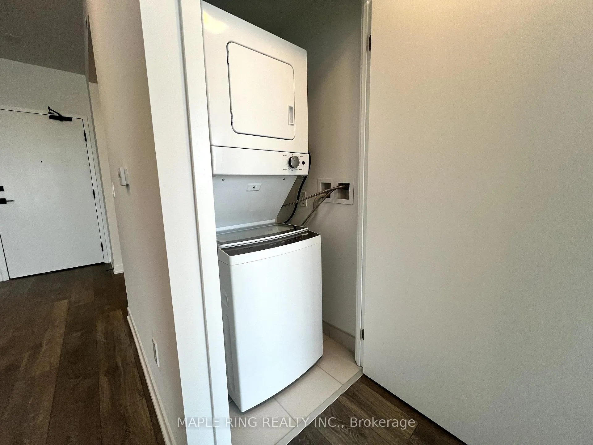 Photo 7 of Unit 1525, 498 Caldari Road, Vaughan, Concord — HOMEH