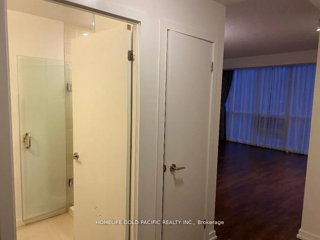Photo 3 of Unit 808, 52 Forest Manor Road, North York, Henry Farm — HOMEH