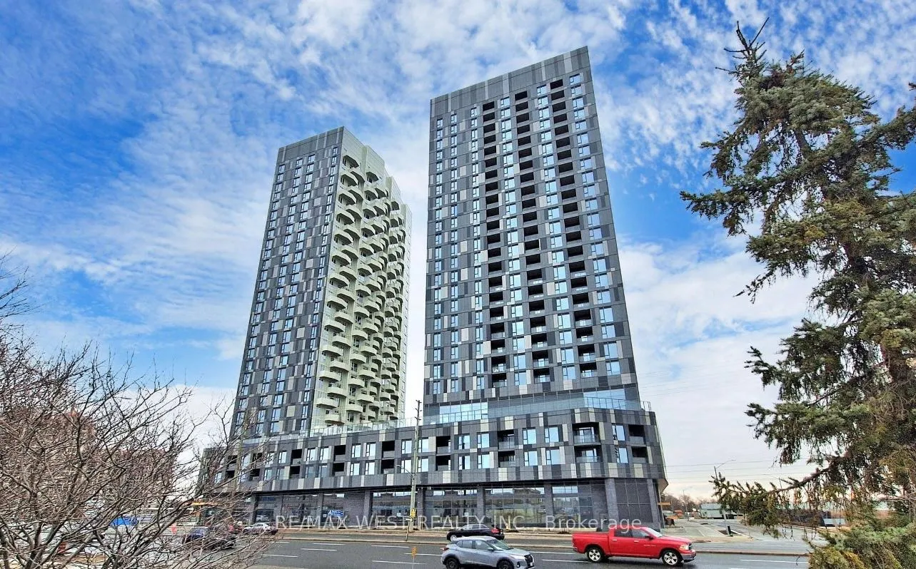 Front of Unit 2222, 498 Caldari Road