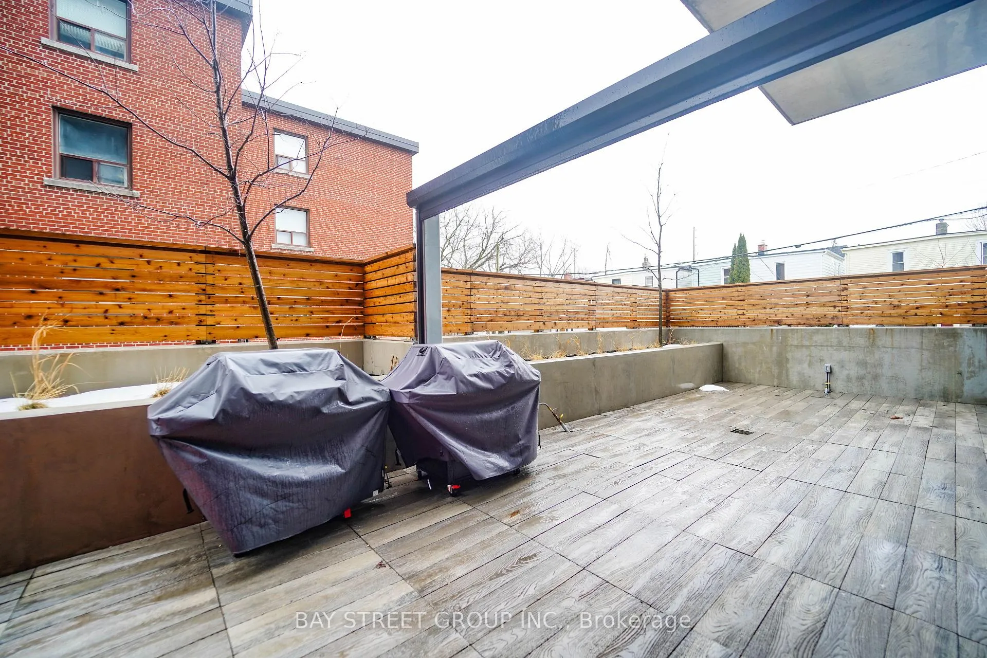 Photo 9 of Unit 711, 2369 Danforth Avenue, Toronto, East End-Danforth — HOMEH