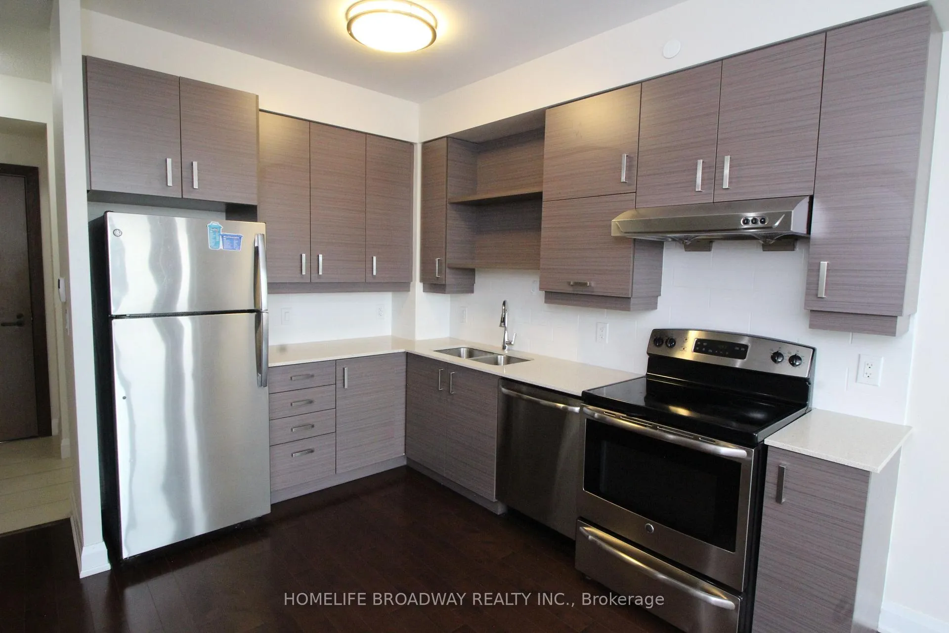 Photo 3 of Unit 611, 8200 Birchmount Road, Markham, Unionville — HOMEH