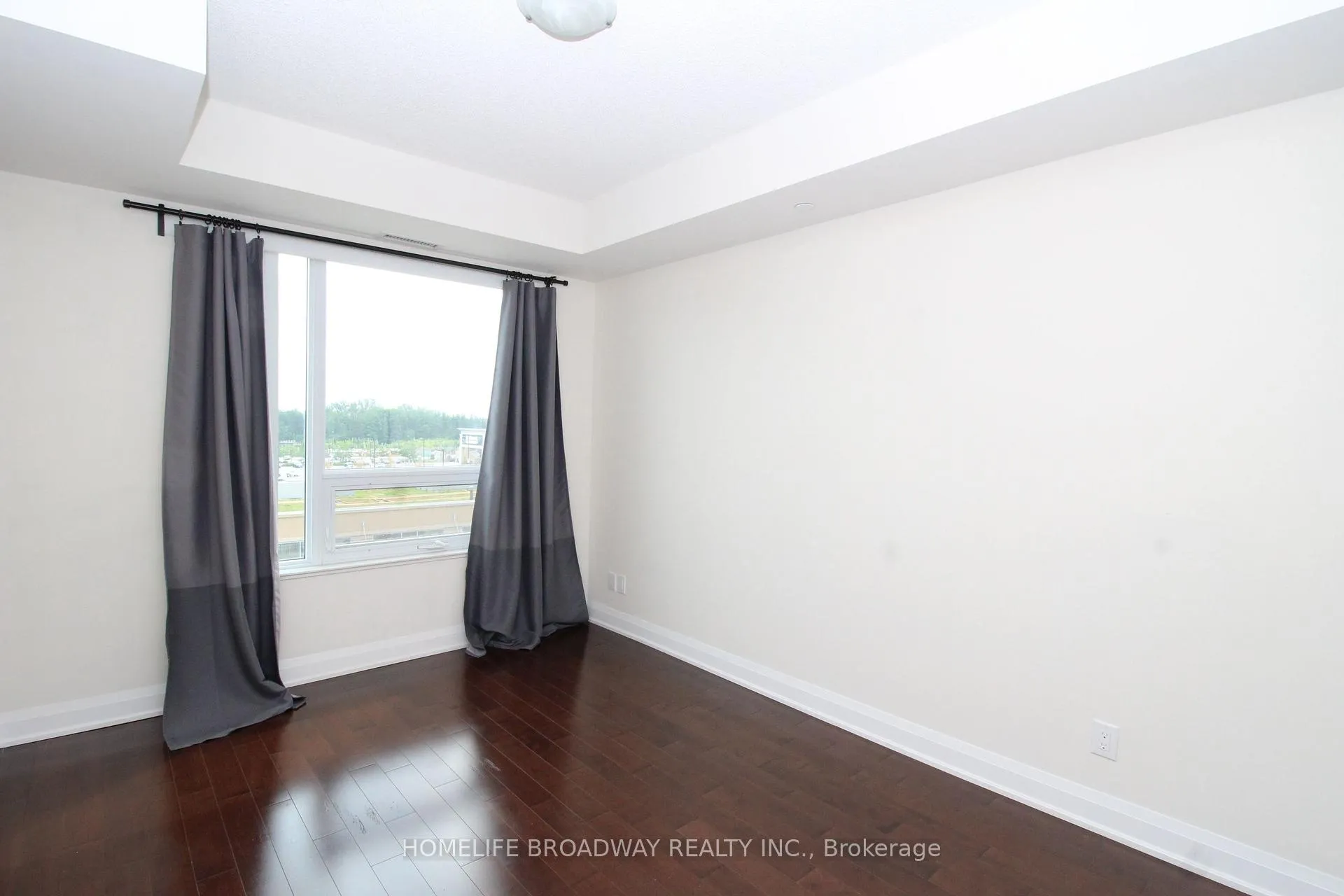 Photo 6 of Unit 611, 8200 Birchmount Road, Markham, Unionville — HOMEH