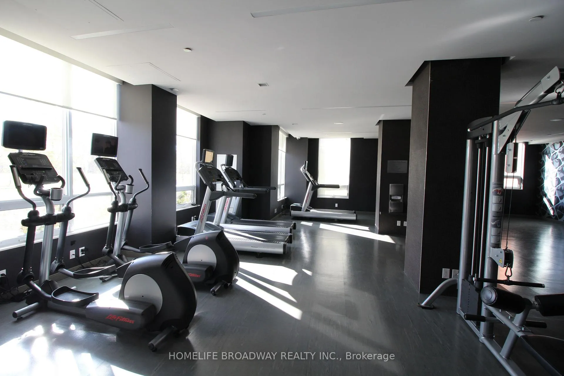 Photo 11 of Unit 611, 8200 Birchmount Road, Markham, Unionville — HOMEH