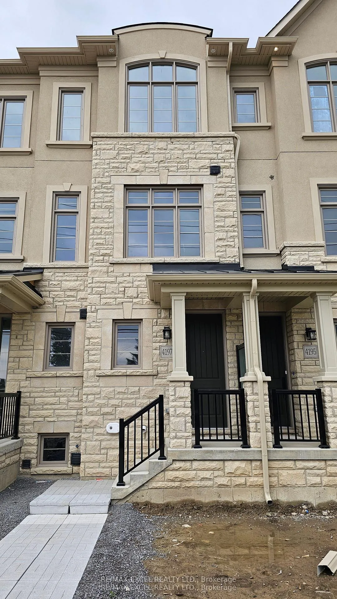 Photo 1 of 4197 Major Mackenzie Drive E, Markham, Angus Glen — HOMEH