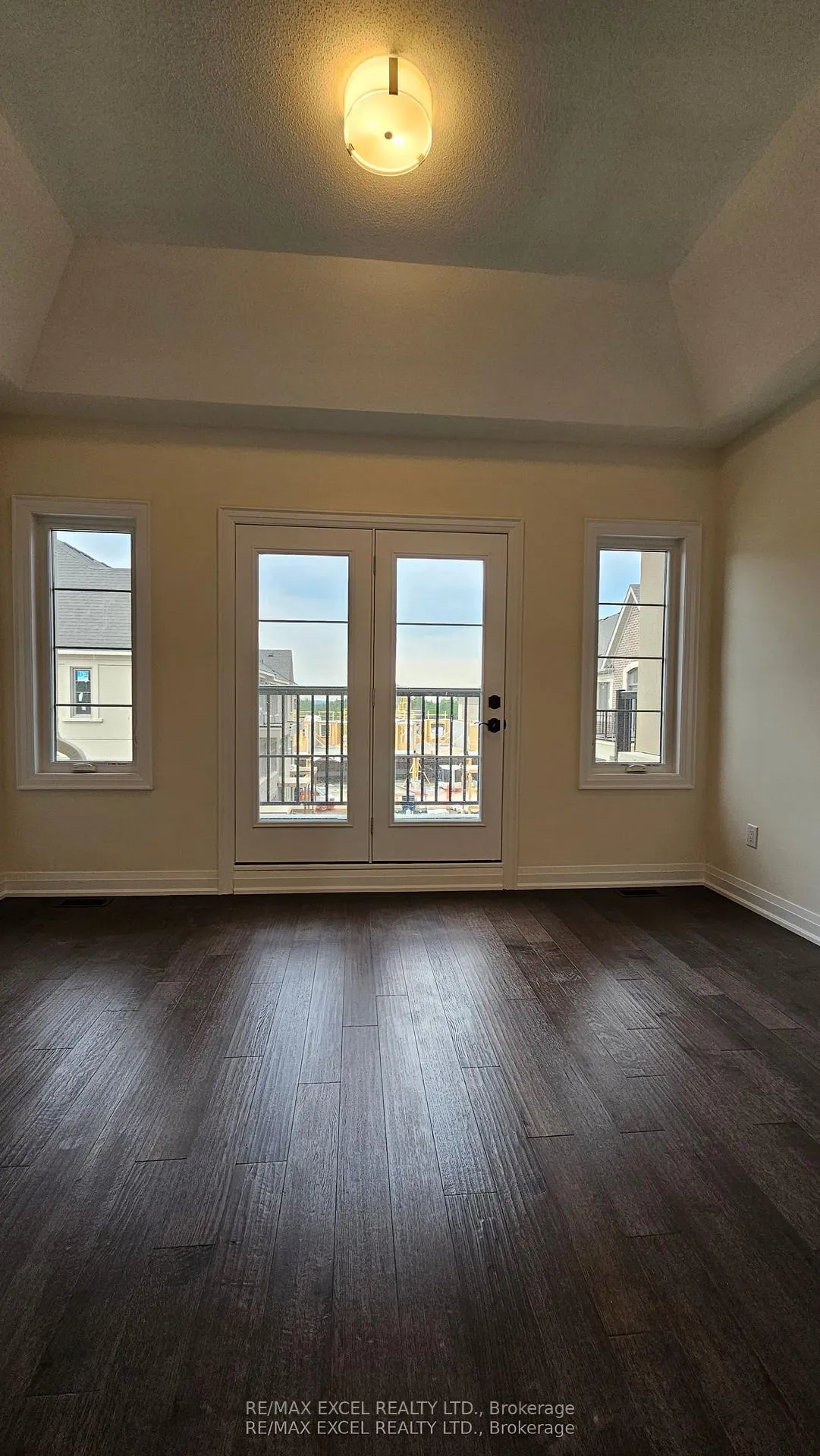 Photo 9 of 4197 Major Mackenzie Drive E, Markham, Angus Glen — HOMEH