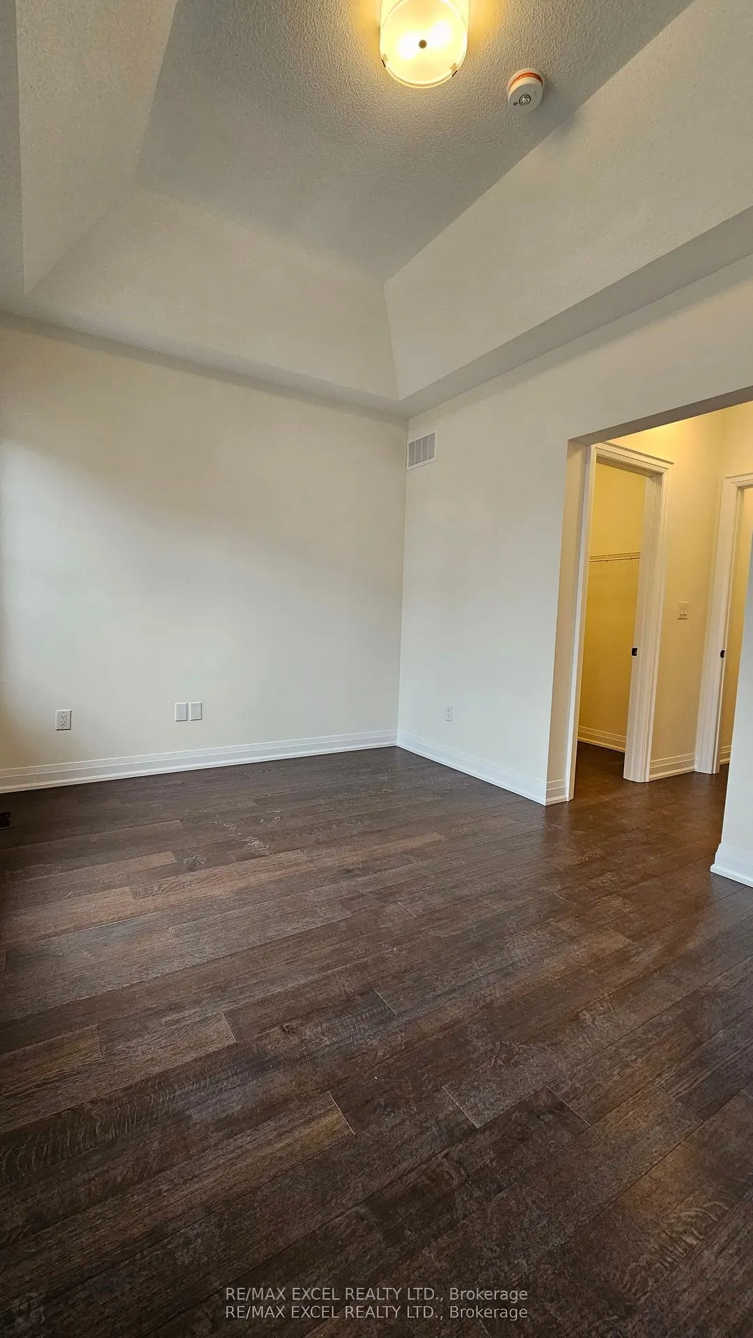 Photo 10 of 4197 Major Mackenzie Drive E, Markham, Angus Glen — HOMEH